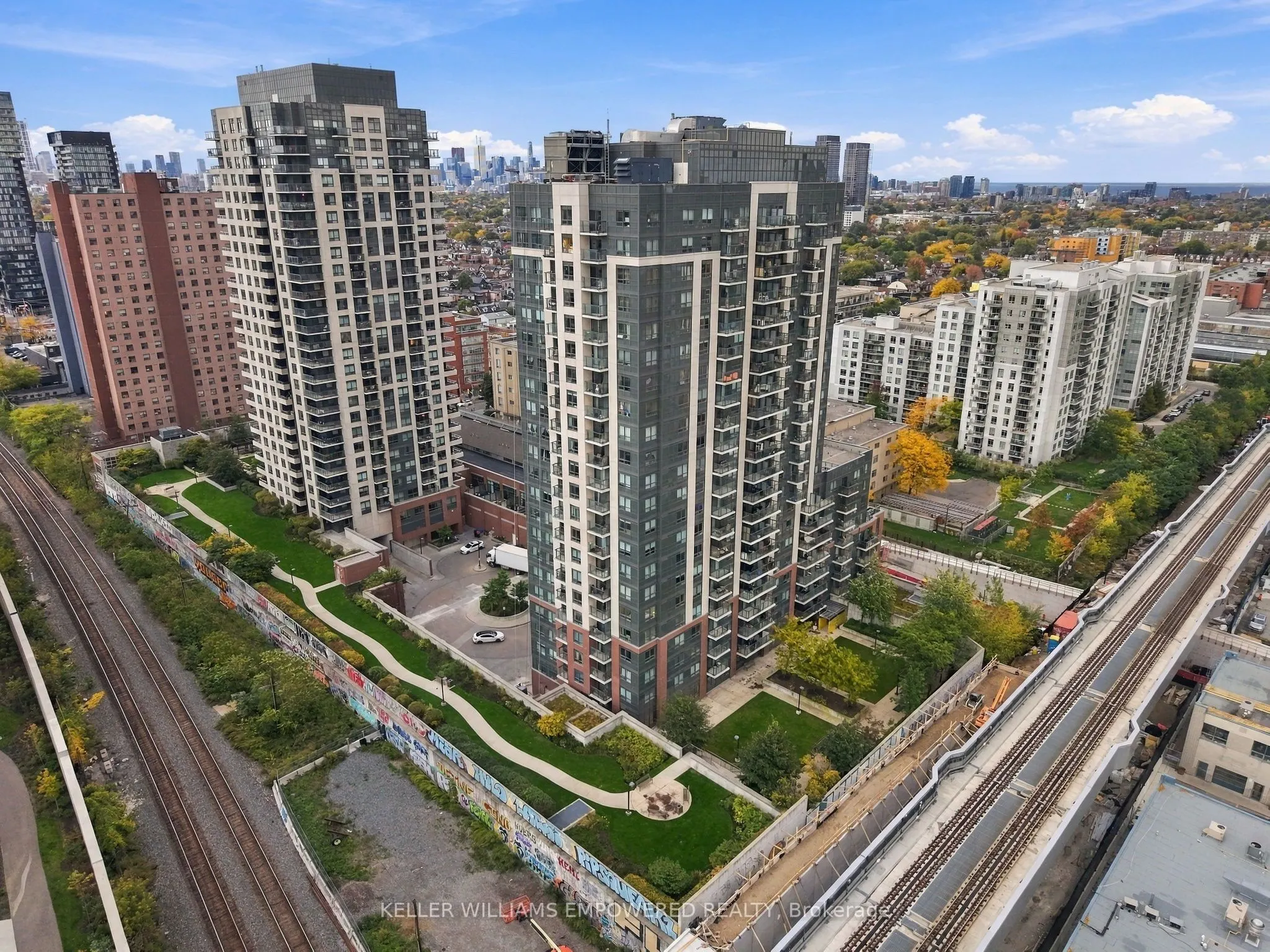 1420 Dupont Street #712
