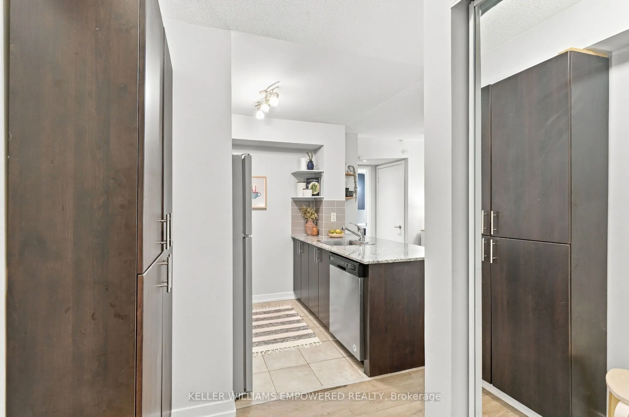 1420 Dupont Street #712
