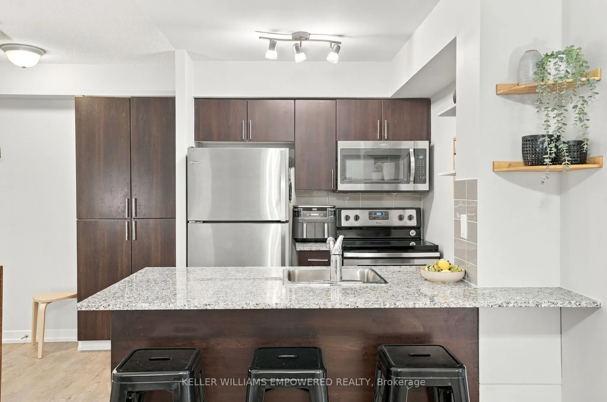 1420 Dupont Street #712