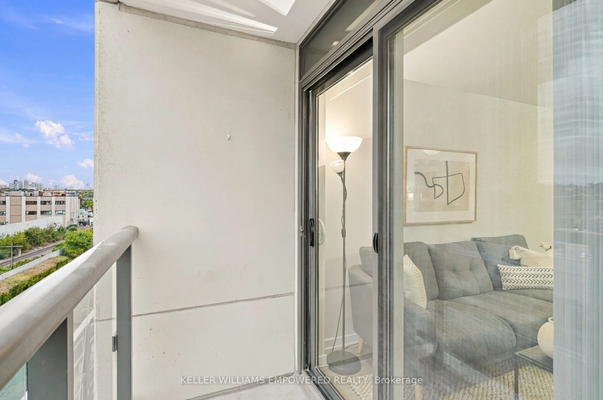 1420 Dupont Street #712