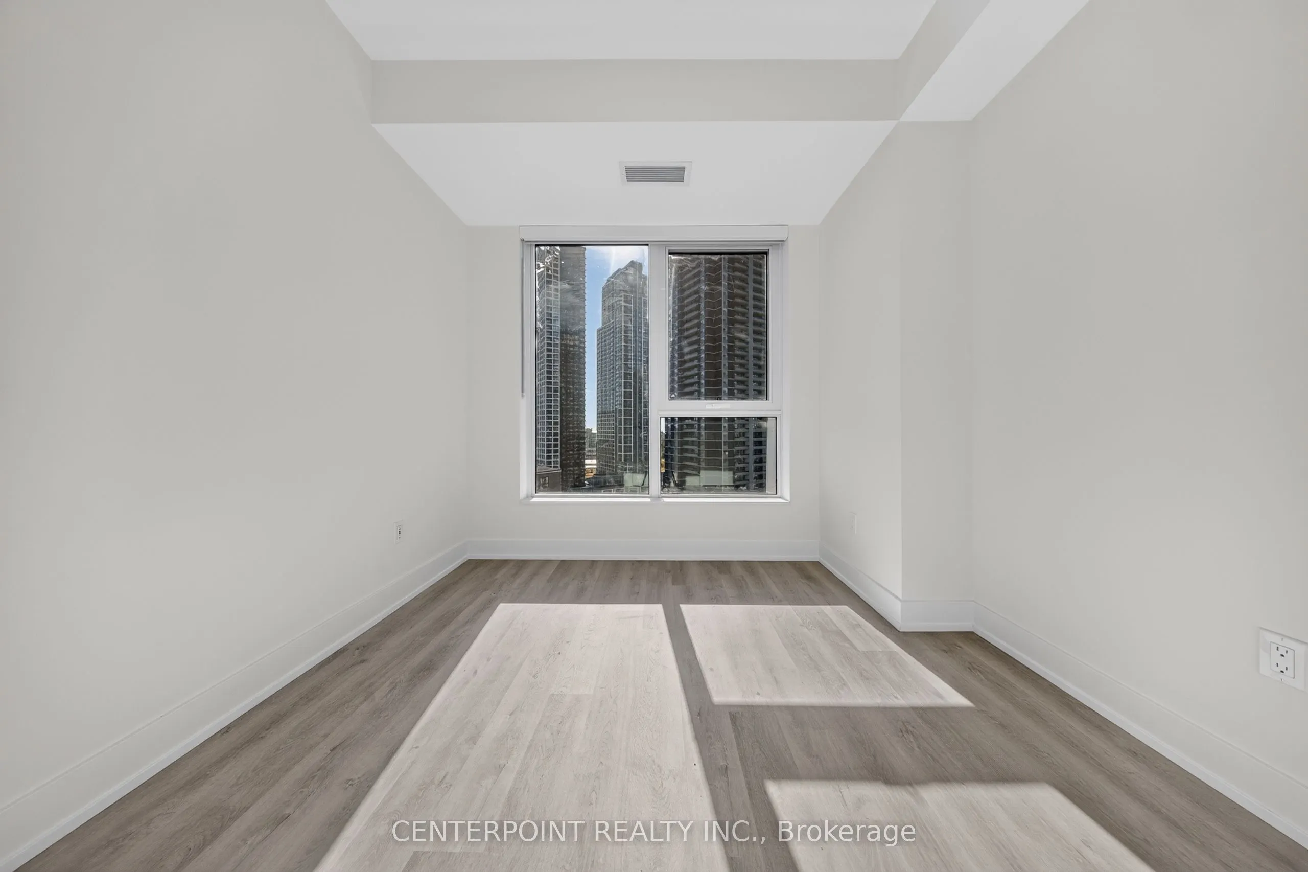 60 Central Park Road Way #1405