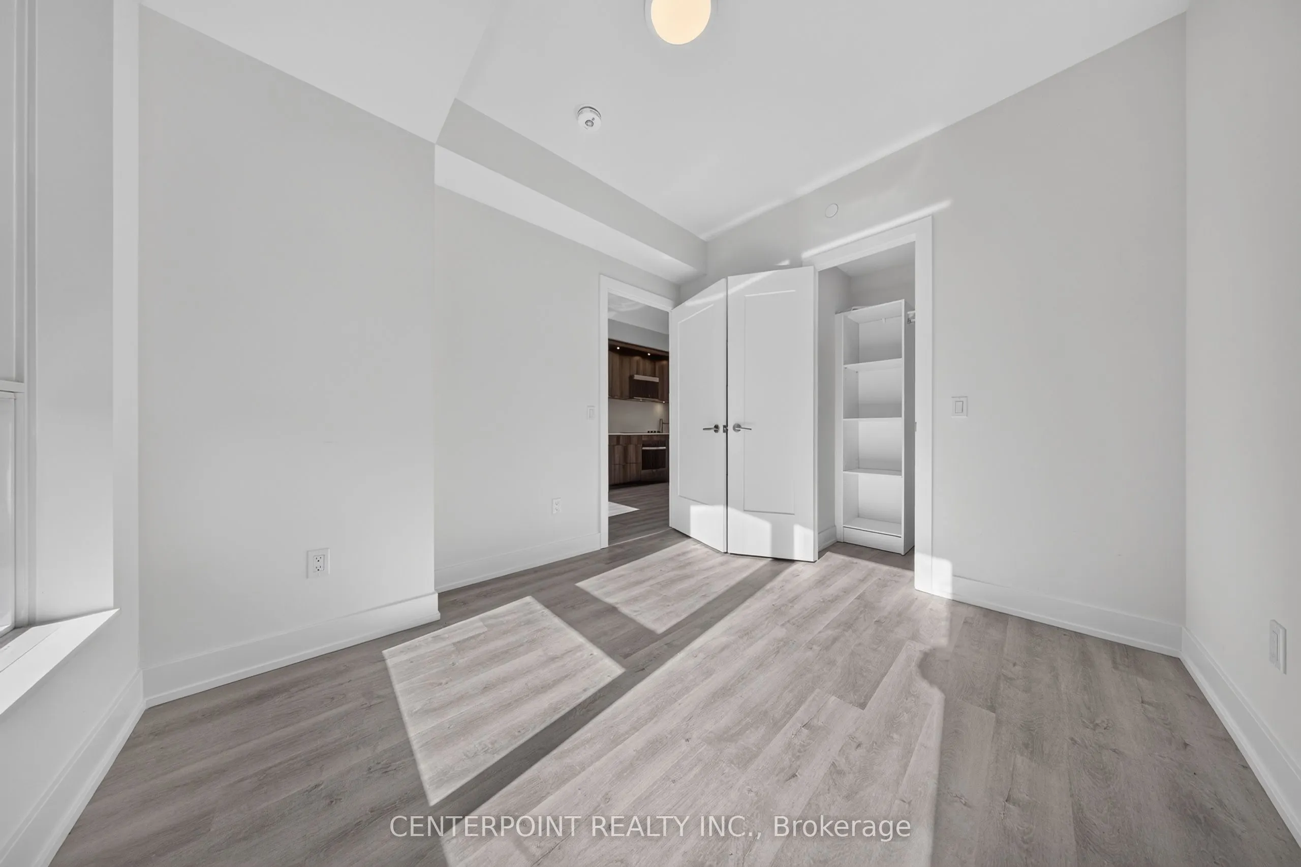 60 Central Park Road Way #1405