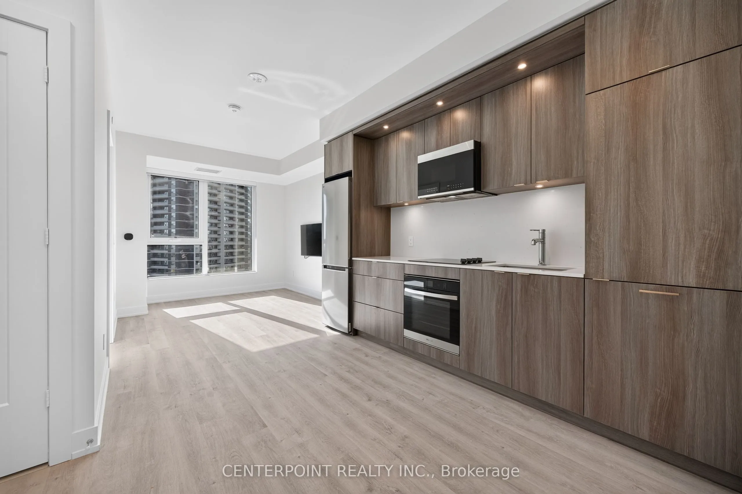60 Central Park Road Way #1405