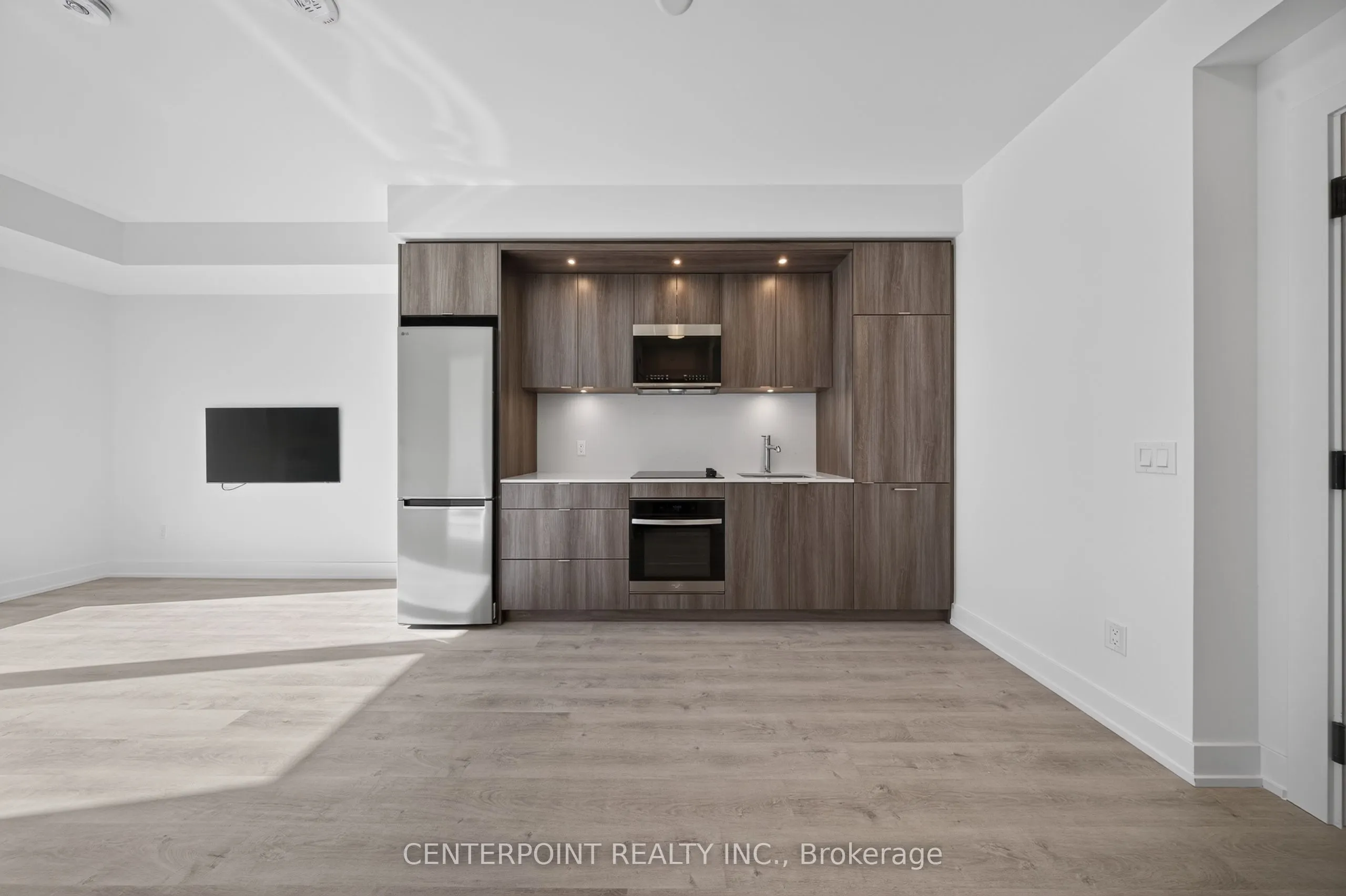 60 Central Park Road Way #1405