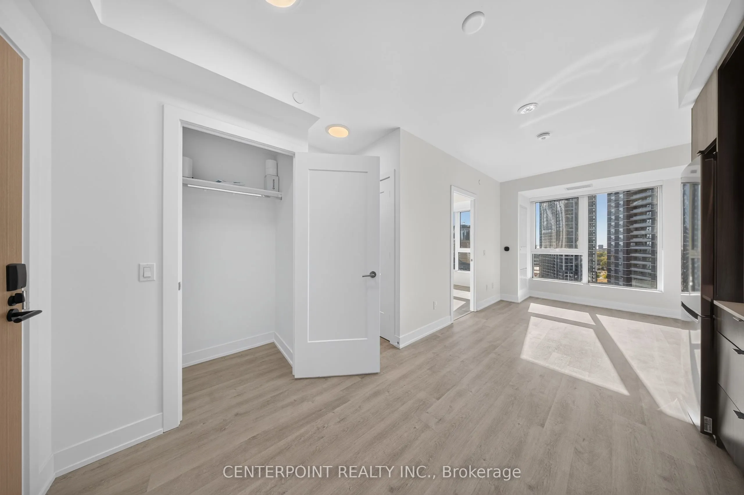 60 Central Park Road Way #1405