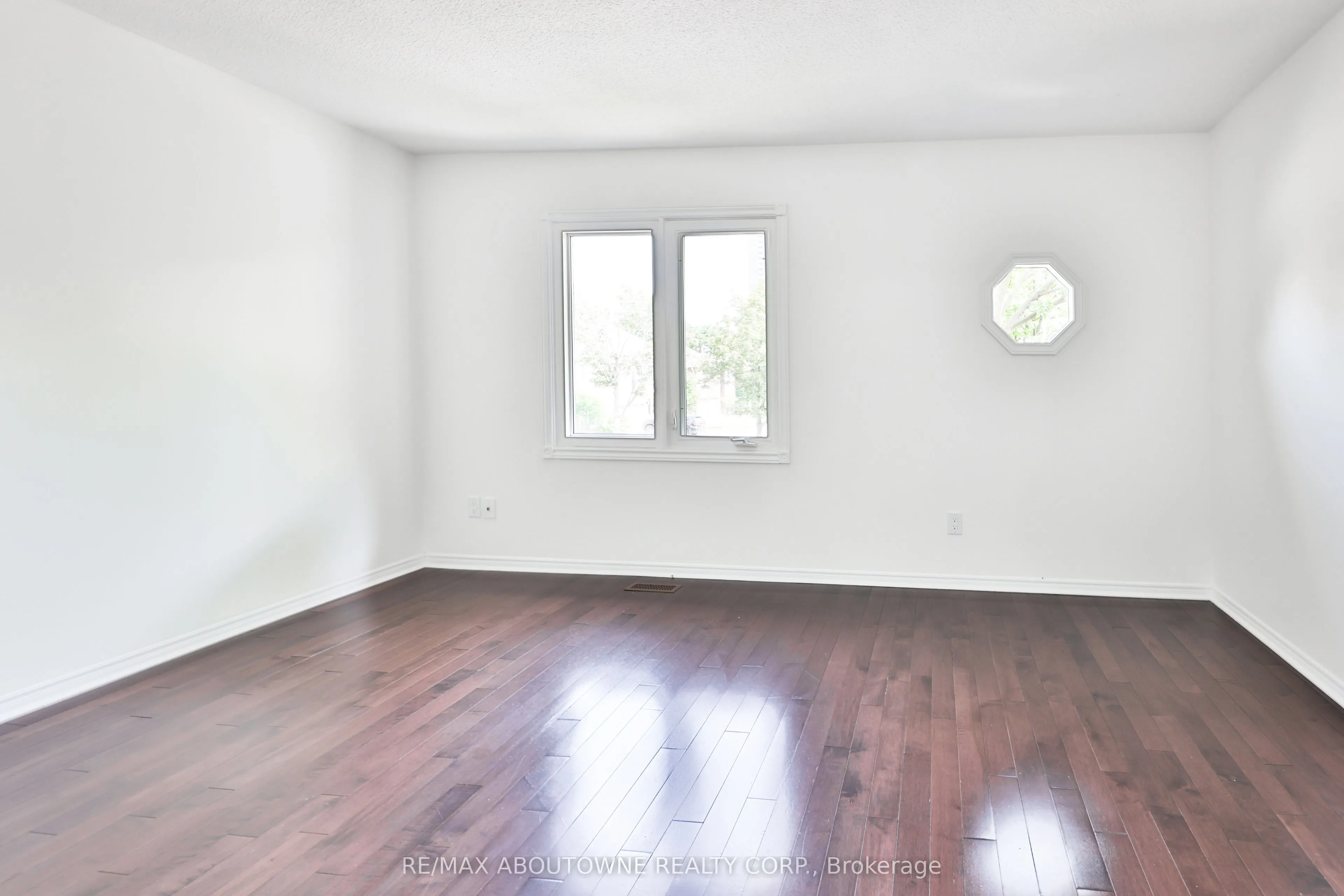 4635 Regents Terrace #2