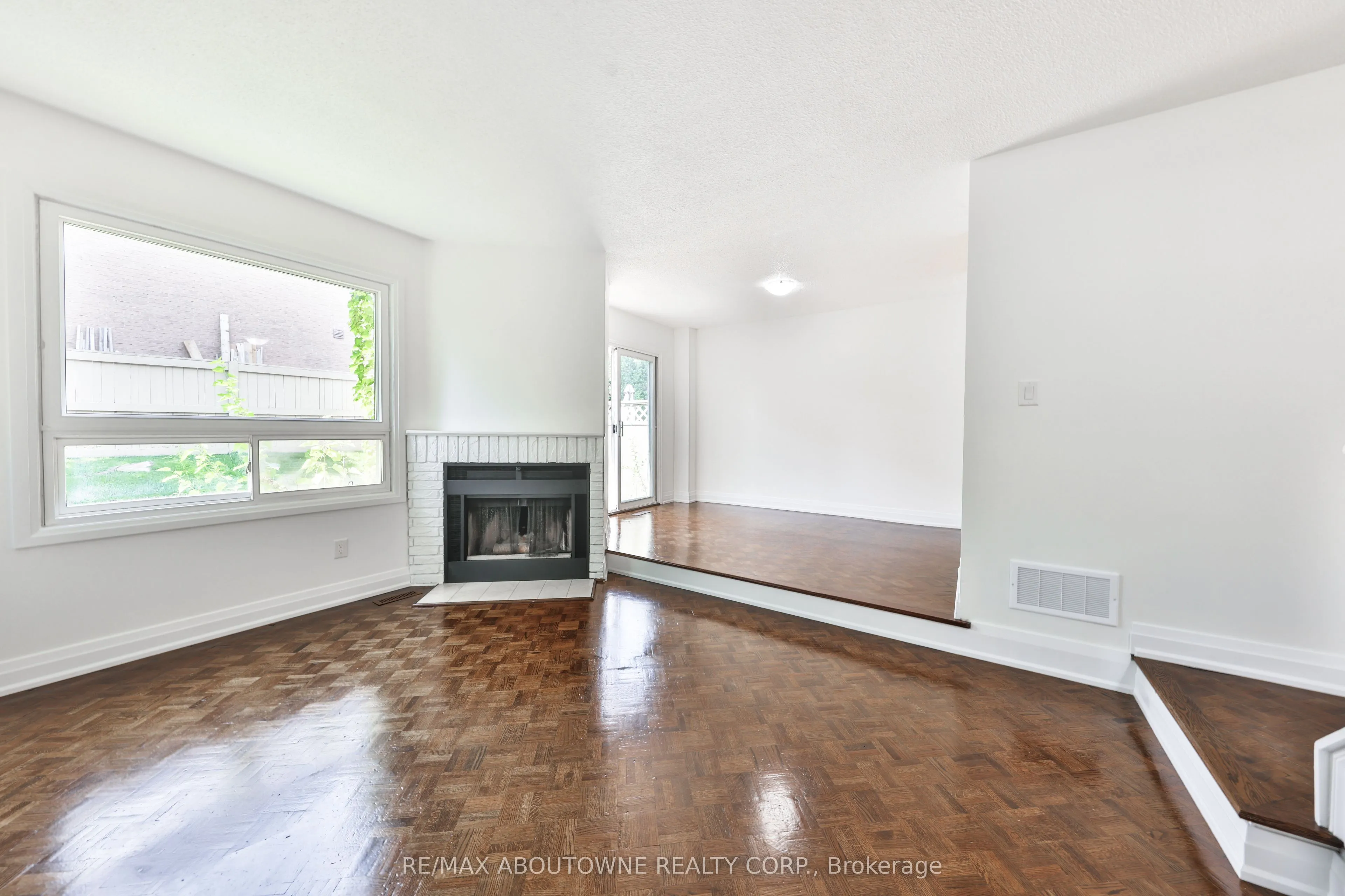 4635 Regents Terrace #2