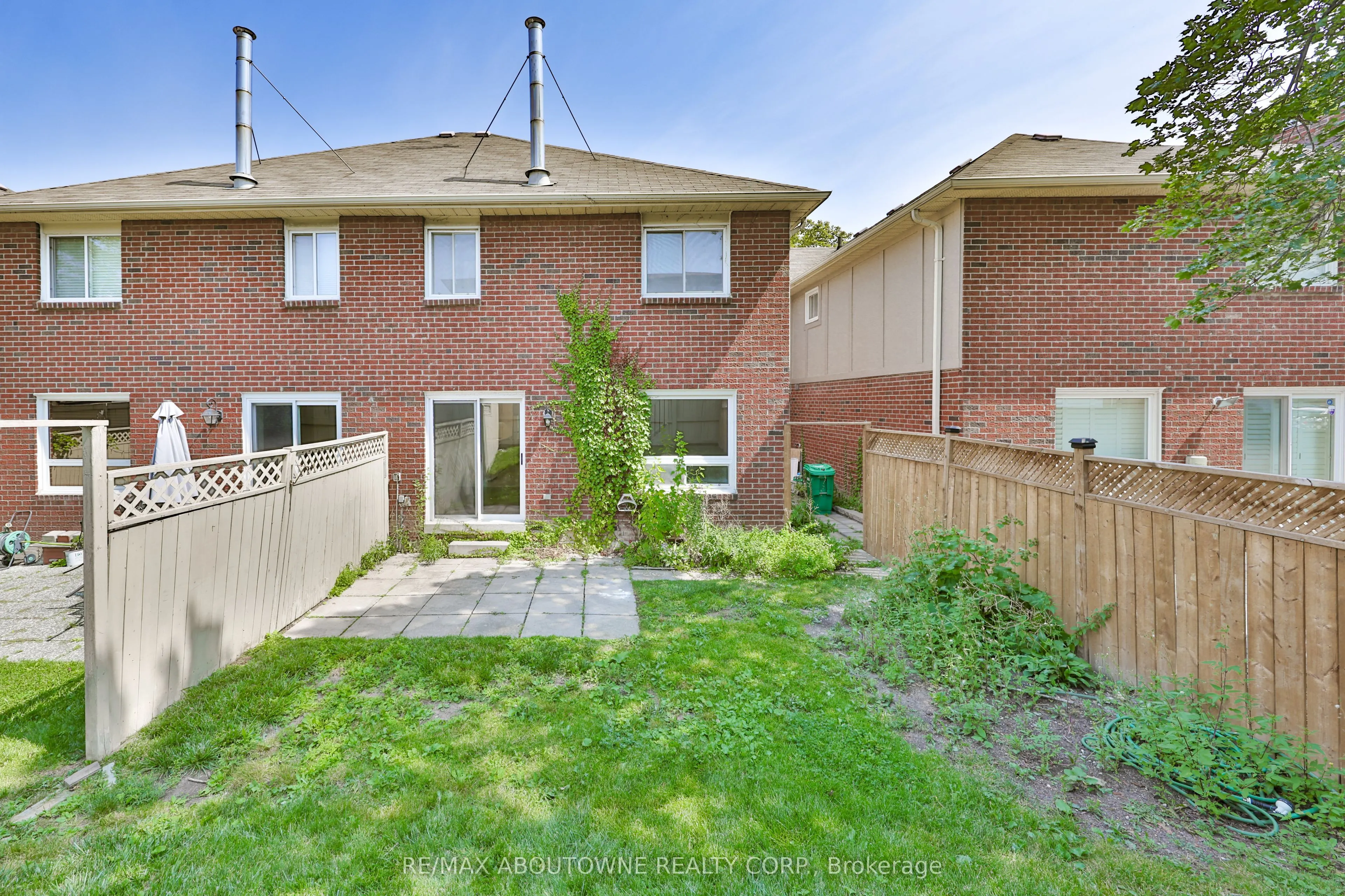 4635 Regents Terrace #2