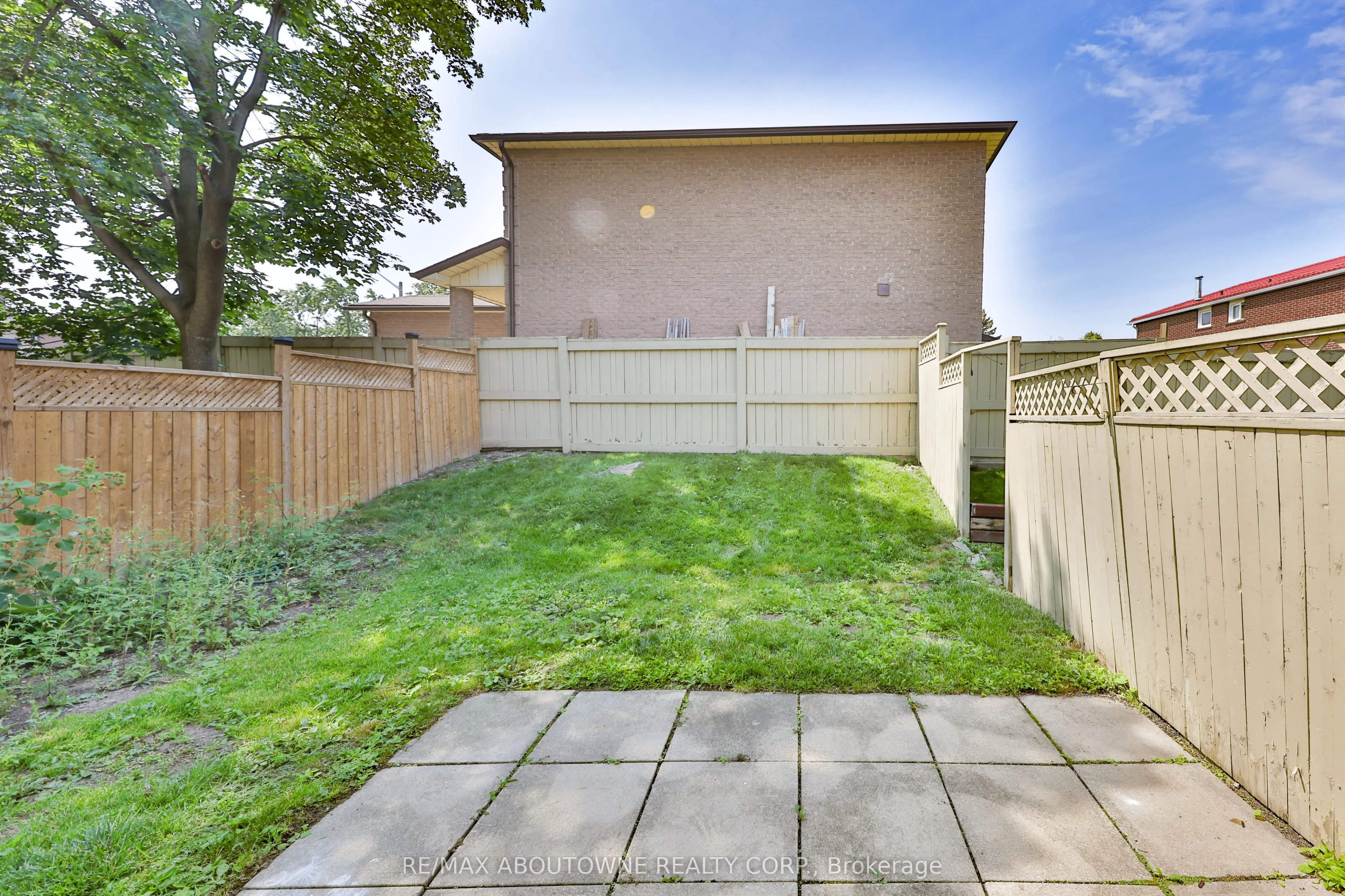 4635 Regents Terrace #2