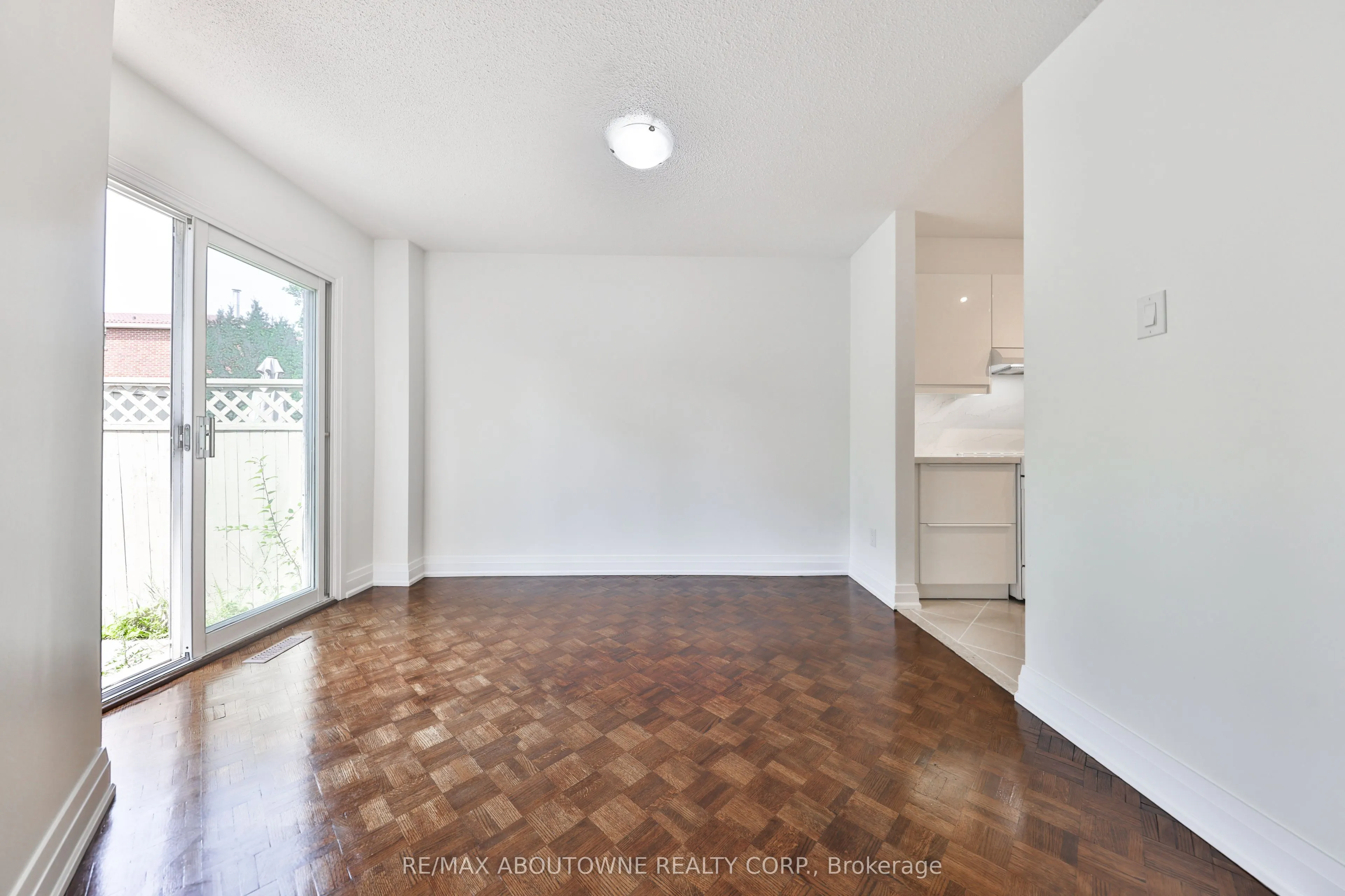 4635 Regents Terrace #2
