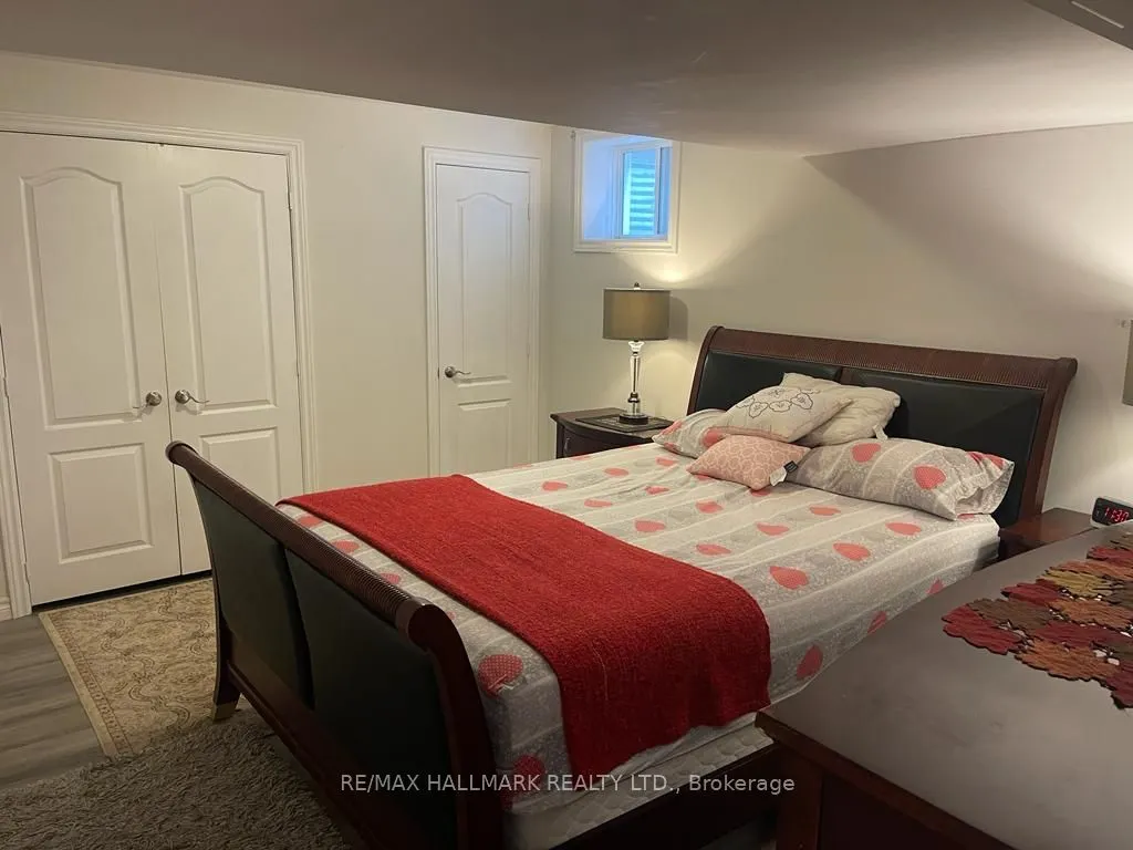 448 Zuest Crescent #Basement