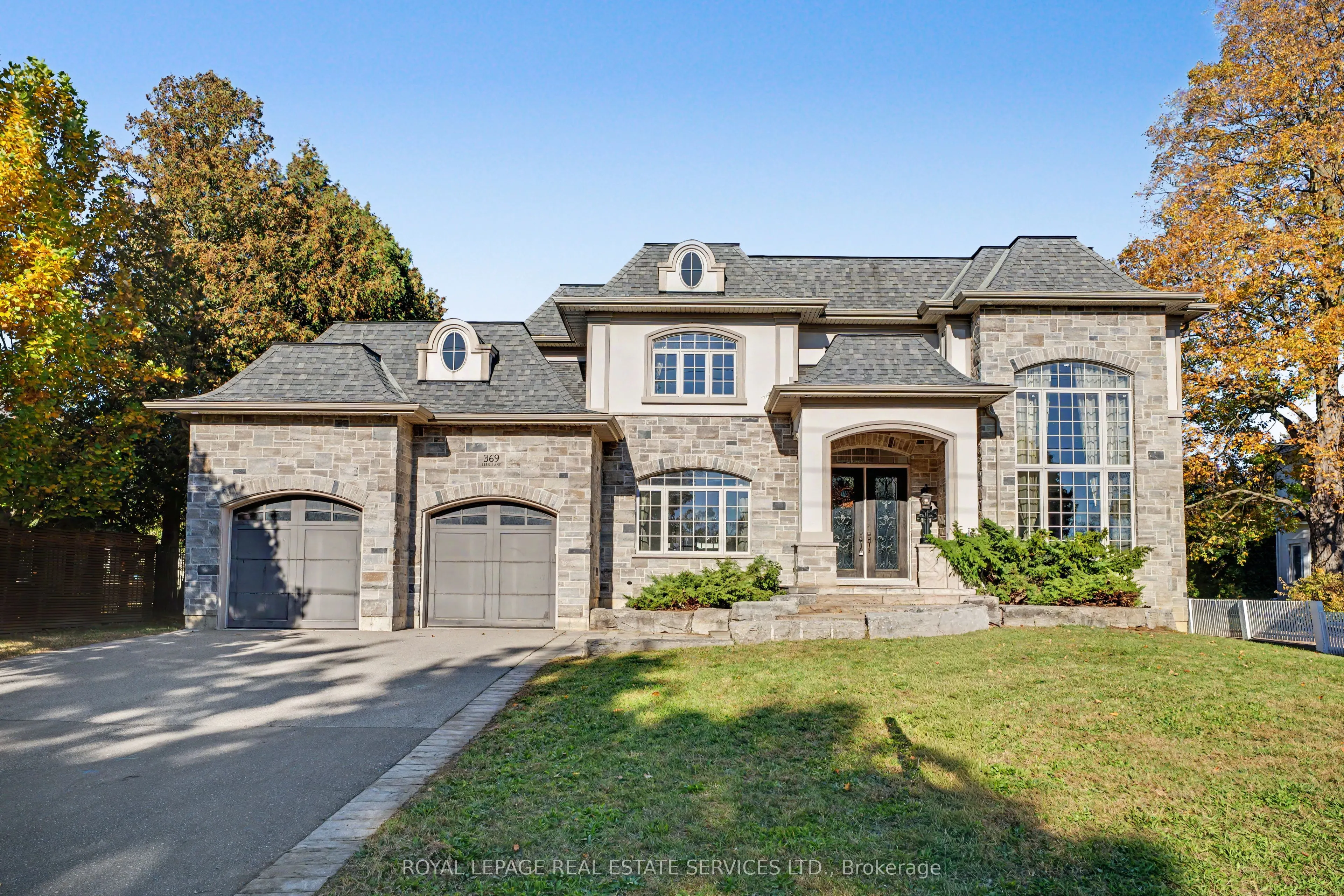 369 Lees Lane