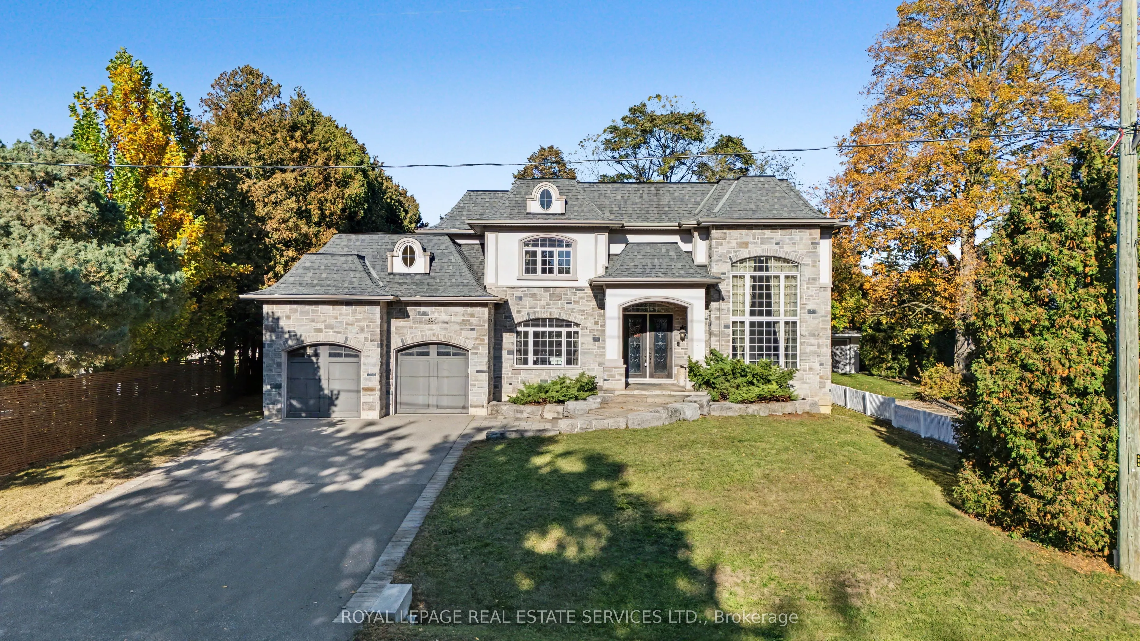369 Lees Lane