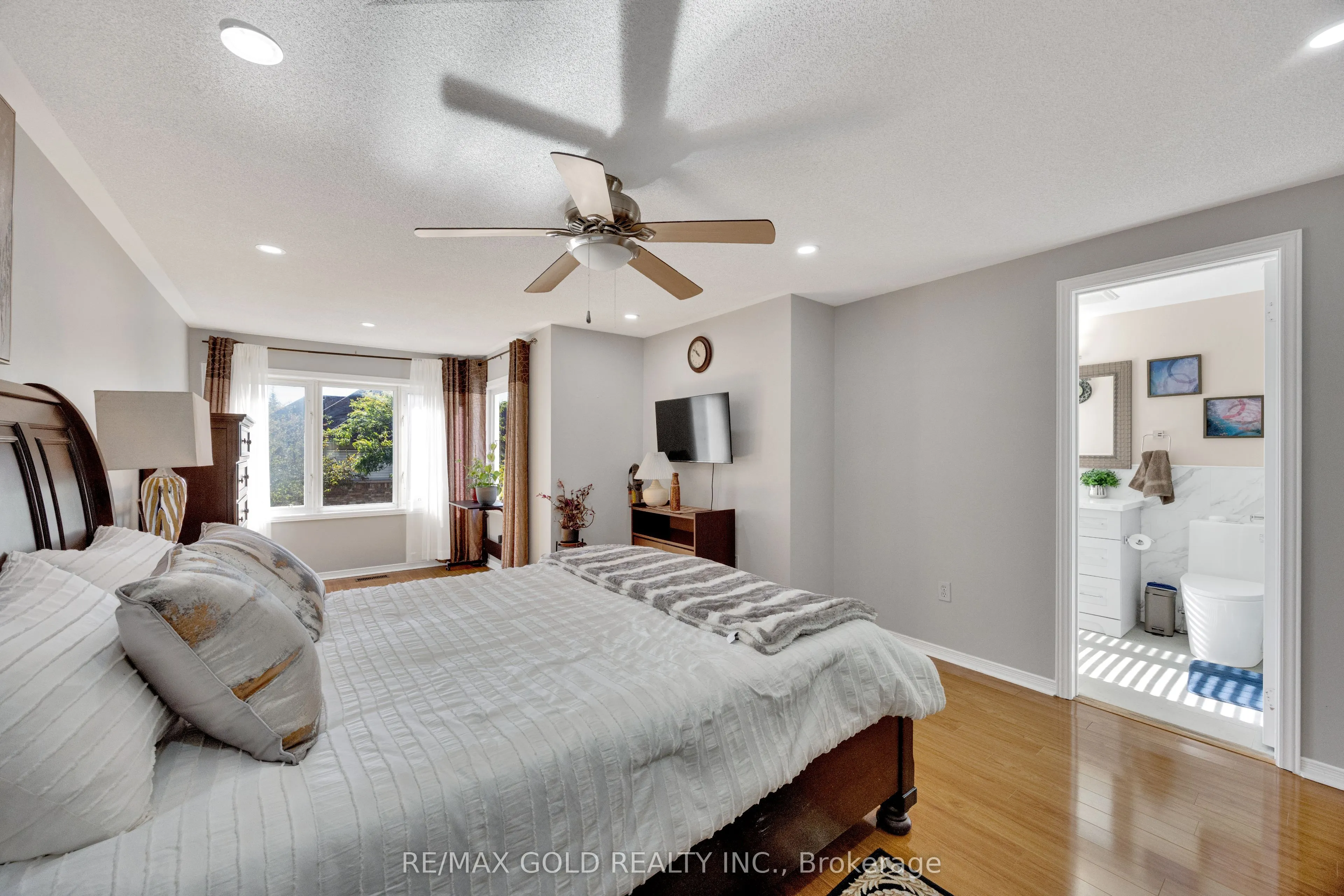 2555 Thomas Street #75