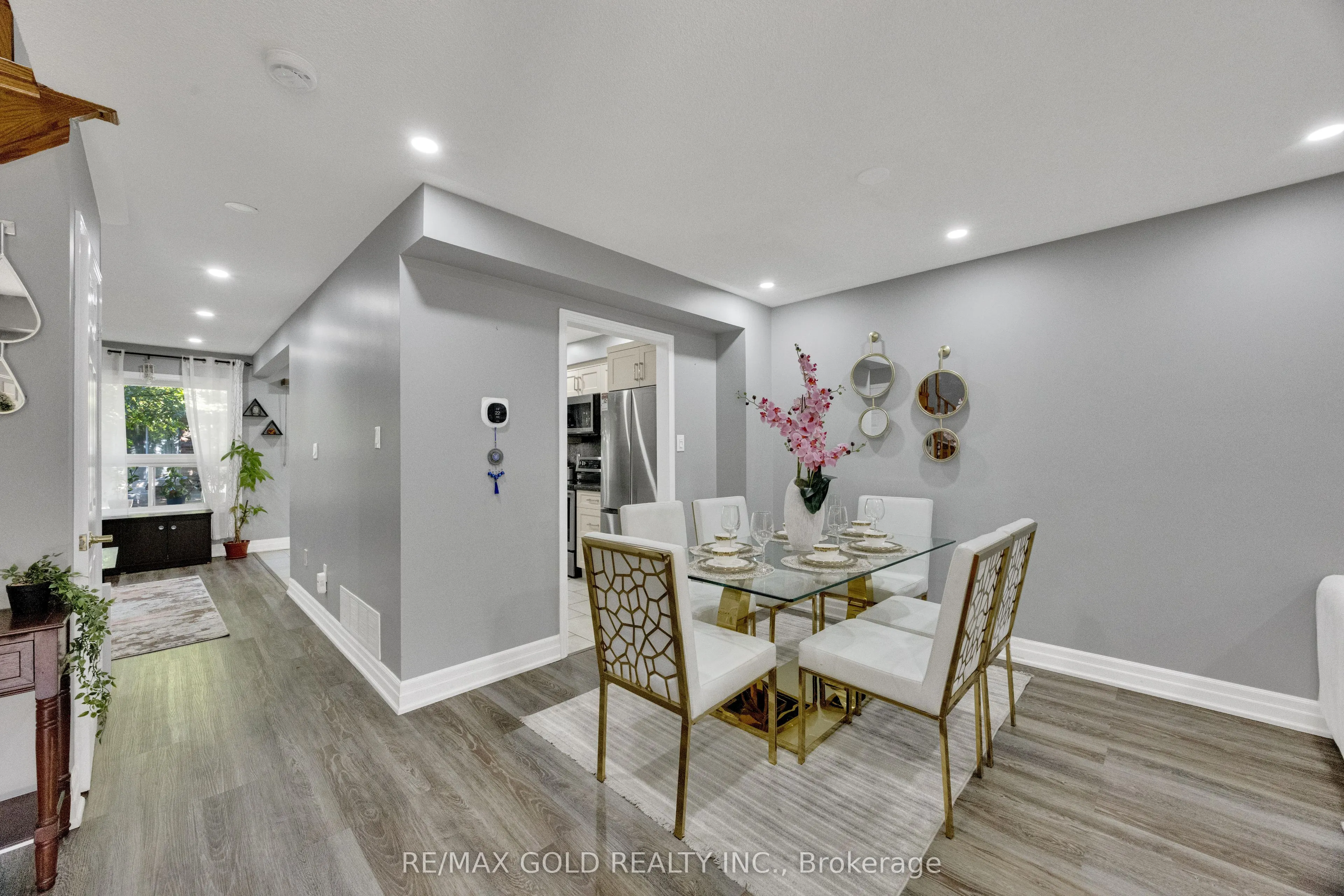 2555 Thomas Street #75