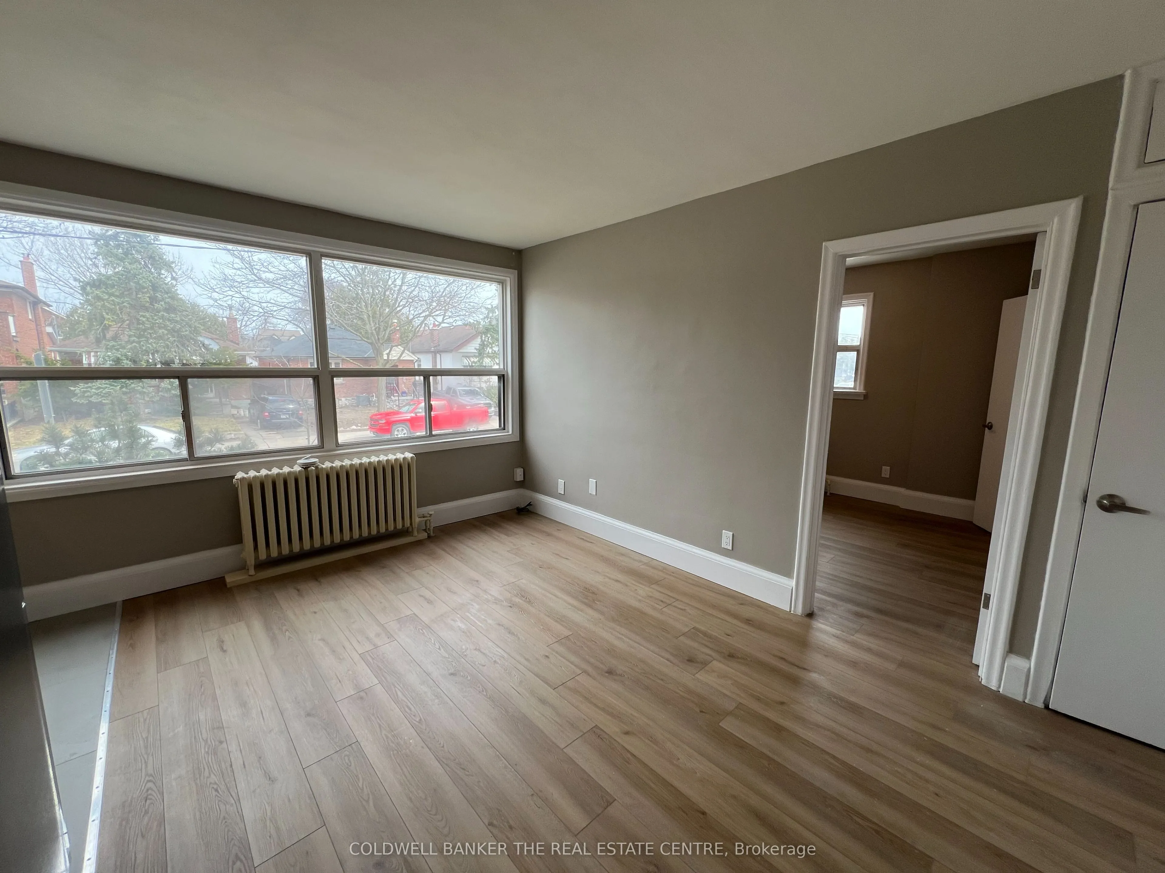 108 Grandville Avenue #4