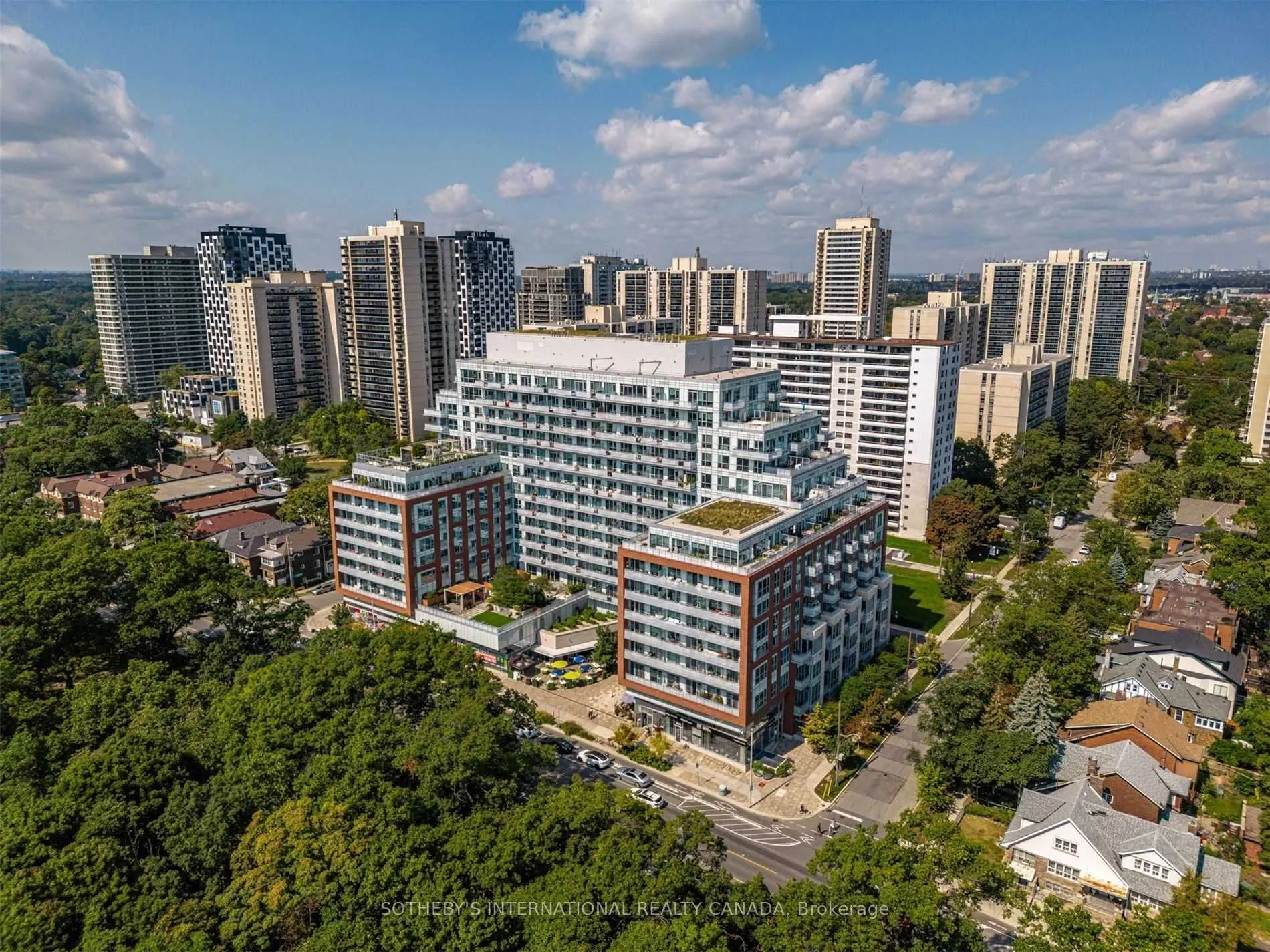 1830 Bloor Street W #813