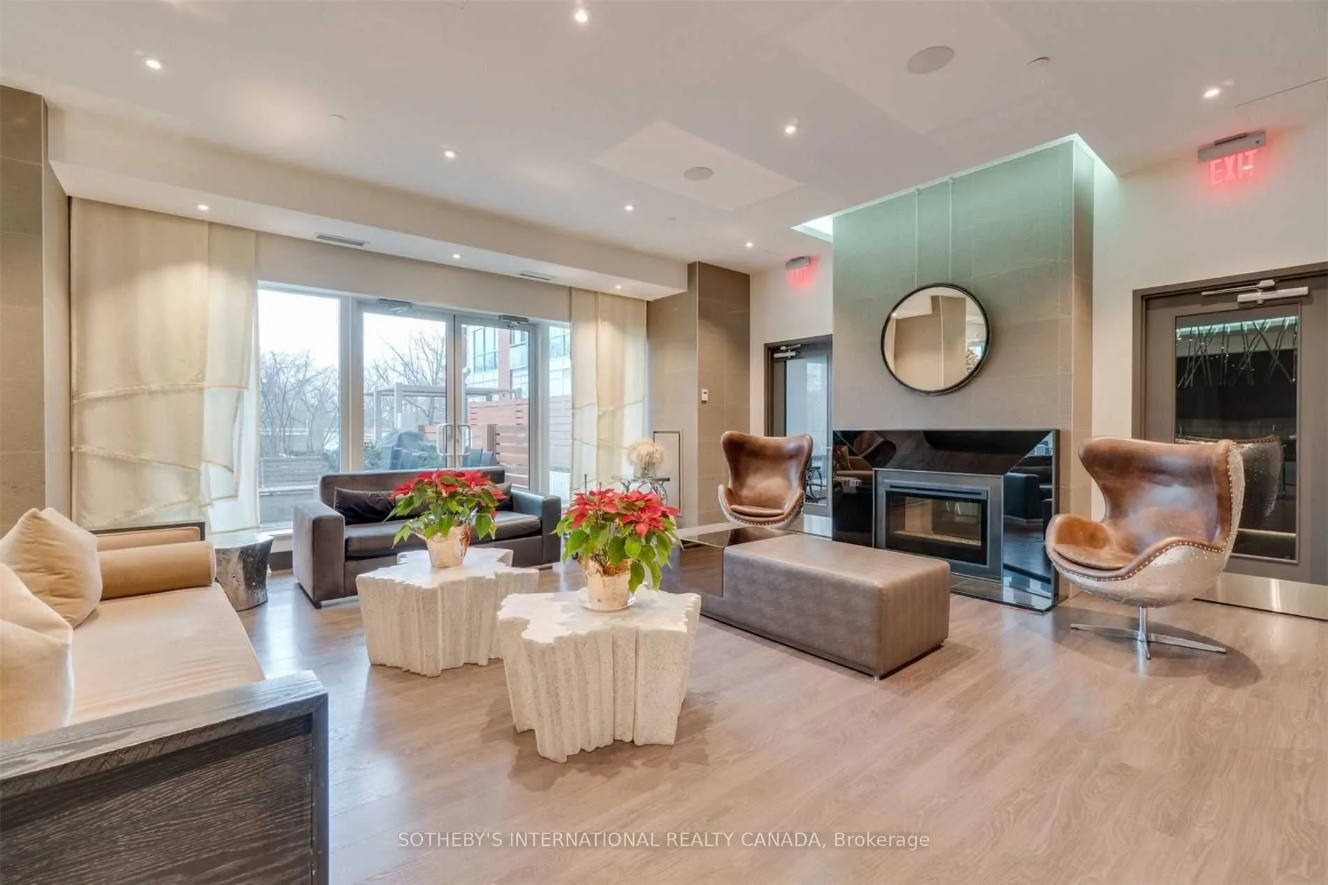 1830 Bloor Street W #813