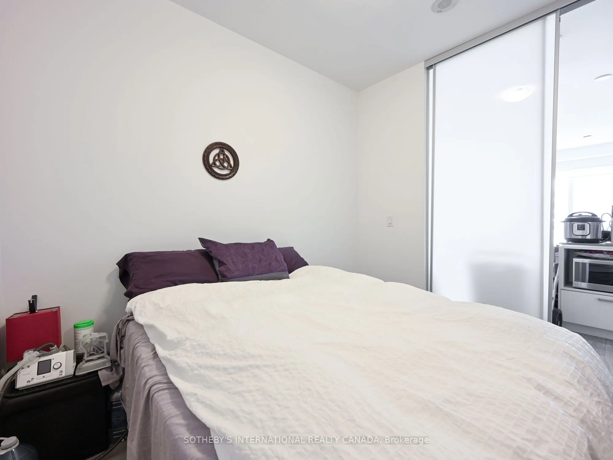1830 Bloor Street W #813