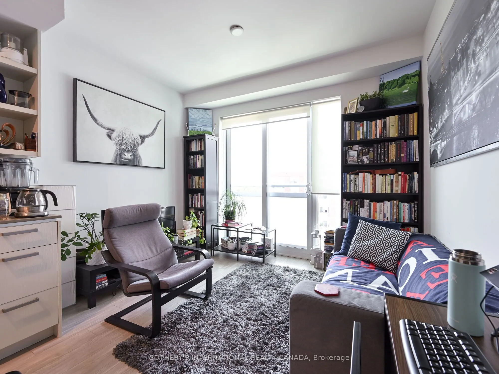 1830 Bloor Street W #813