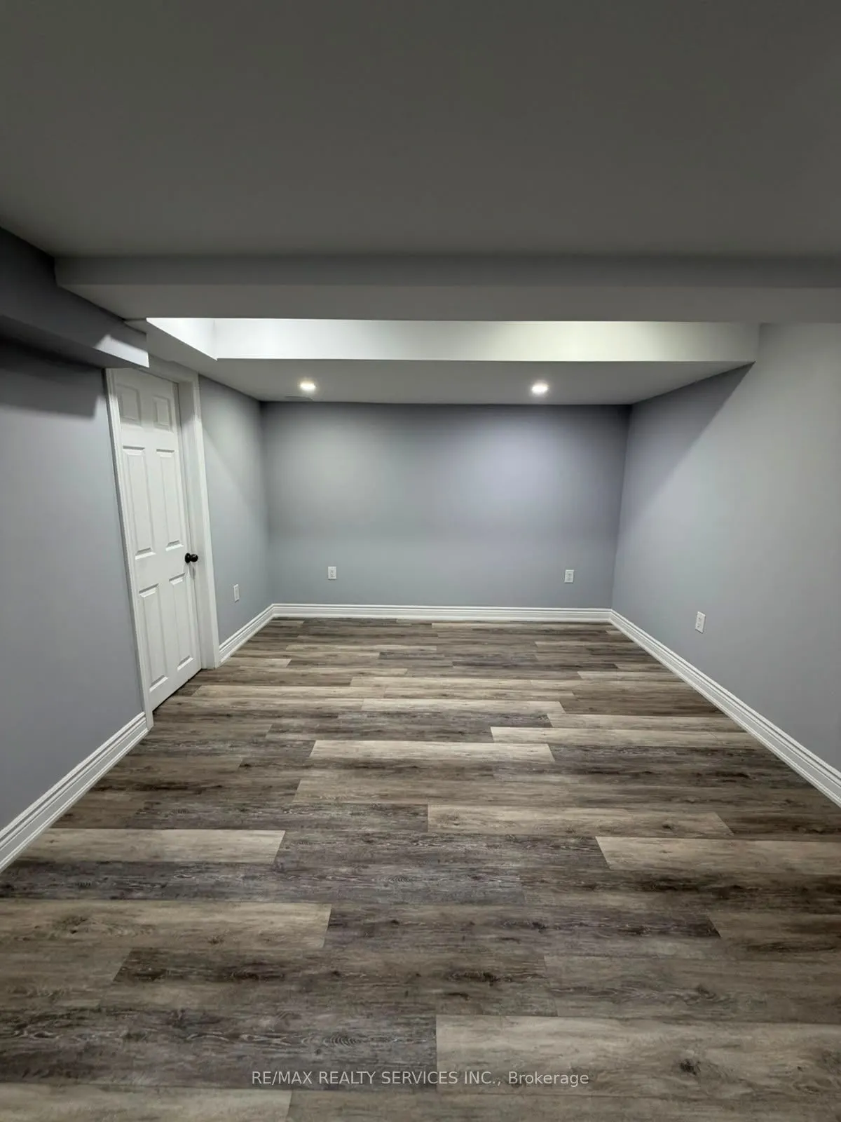 2 Tonalite Road #Lower