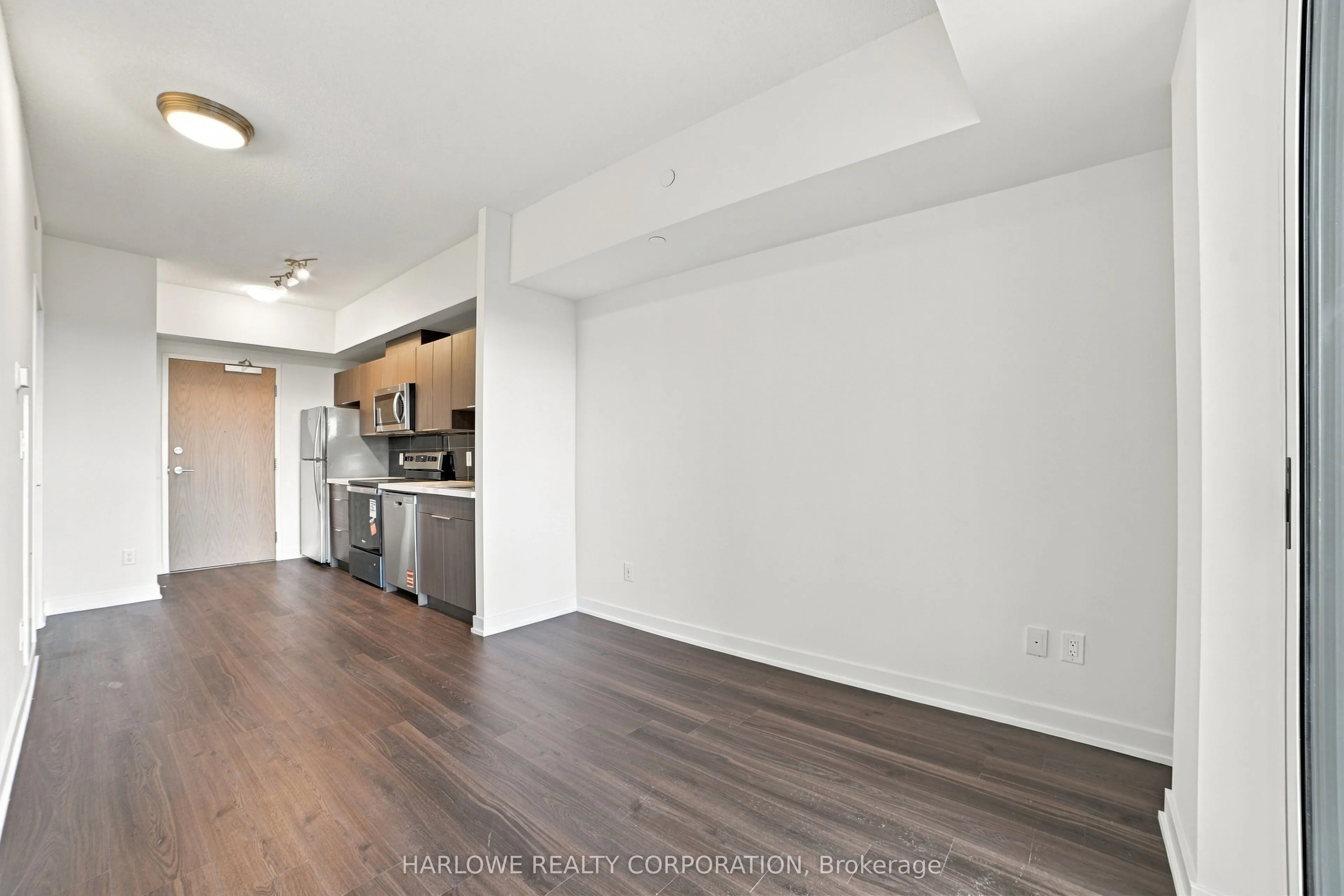 2825 Jane Street #1019