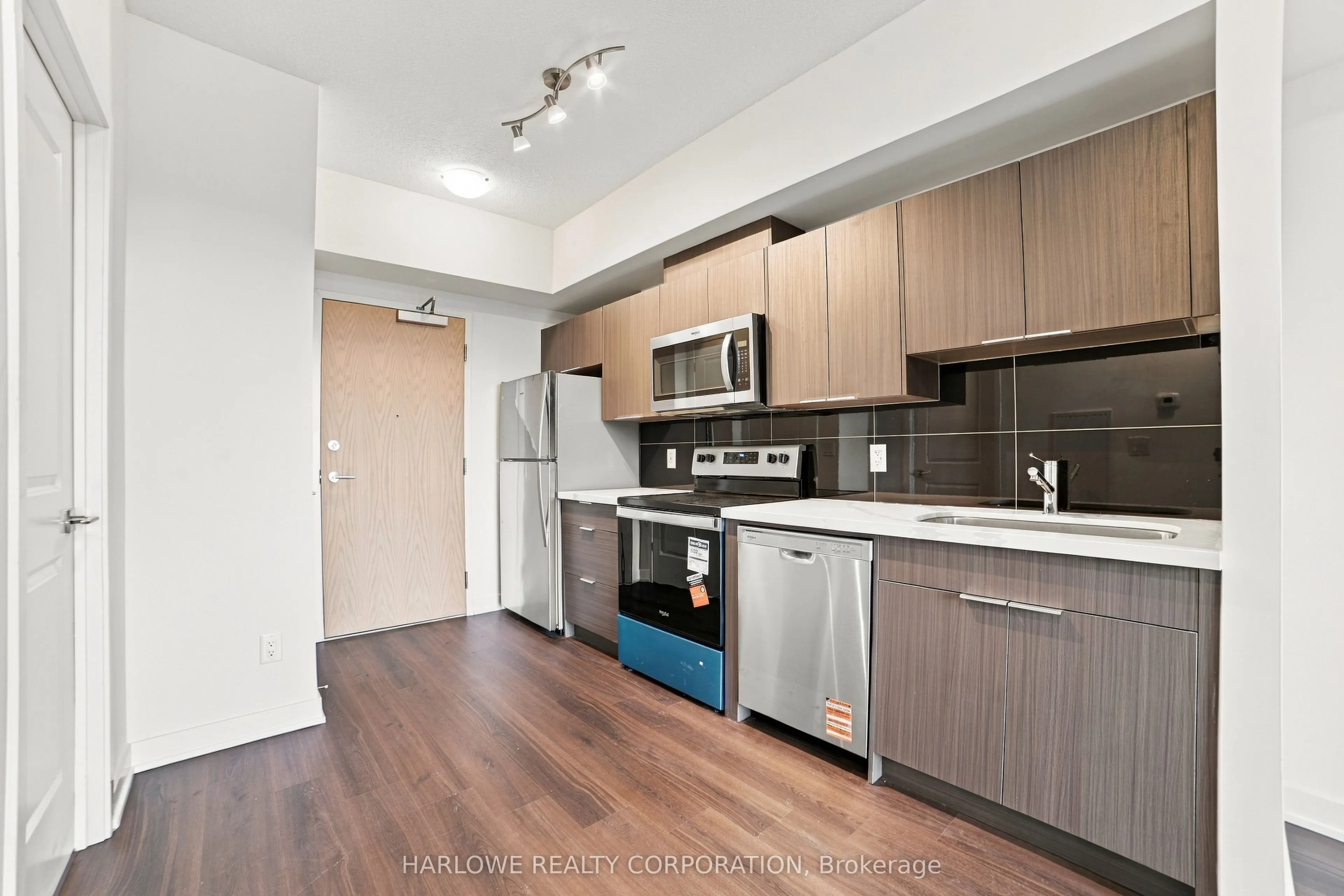 2825 Jane Street #1019