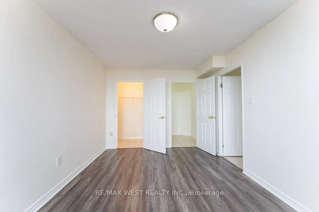 3501 Glen Erin Drive #1001