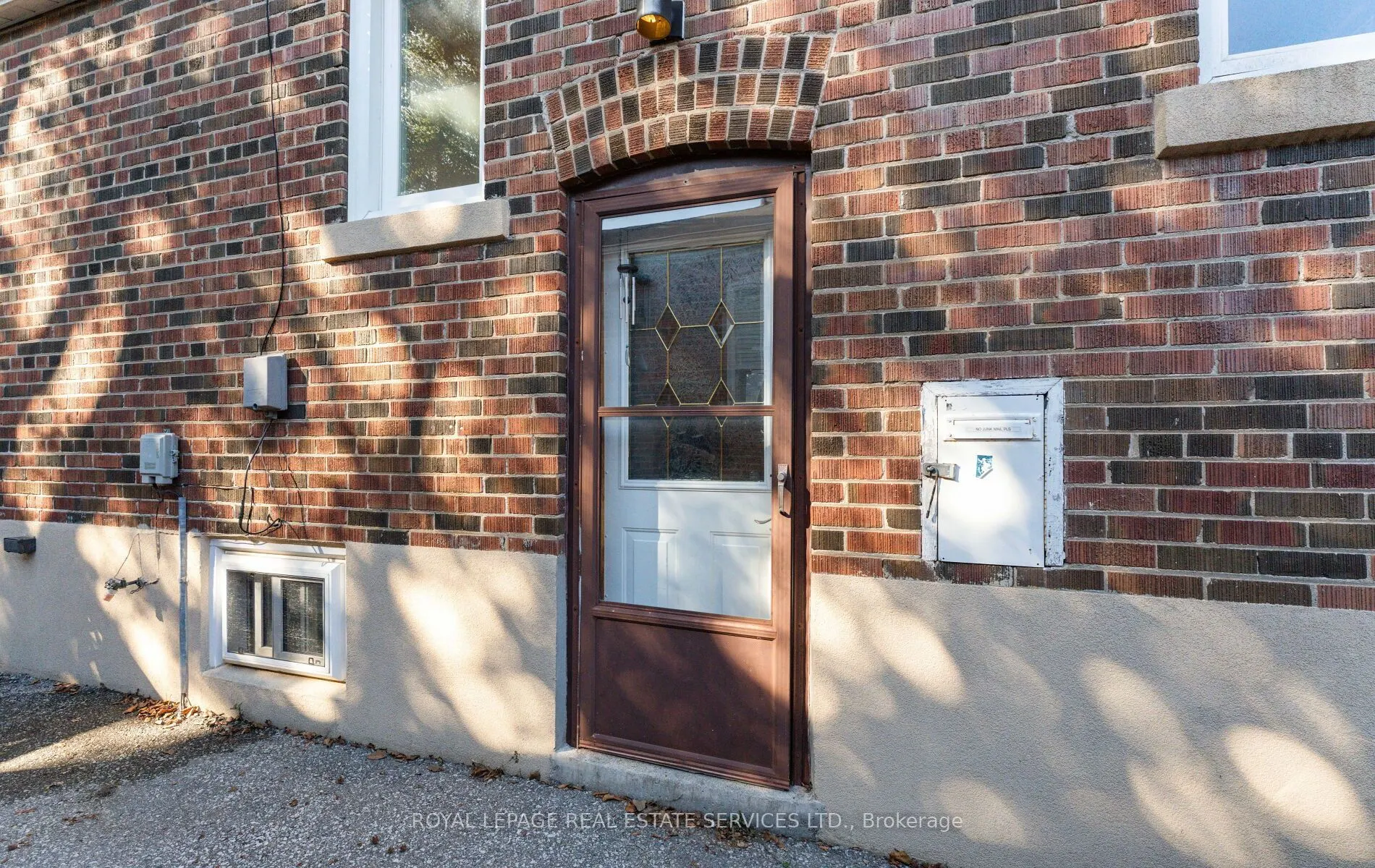 90 Silverhill Drive