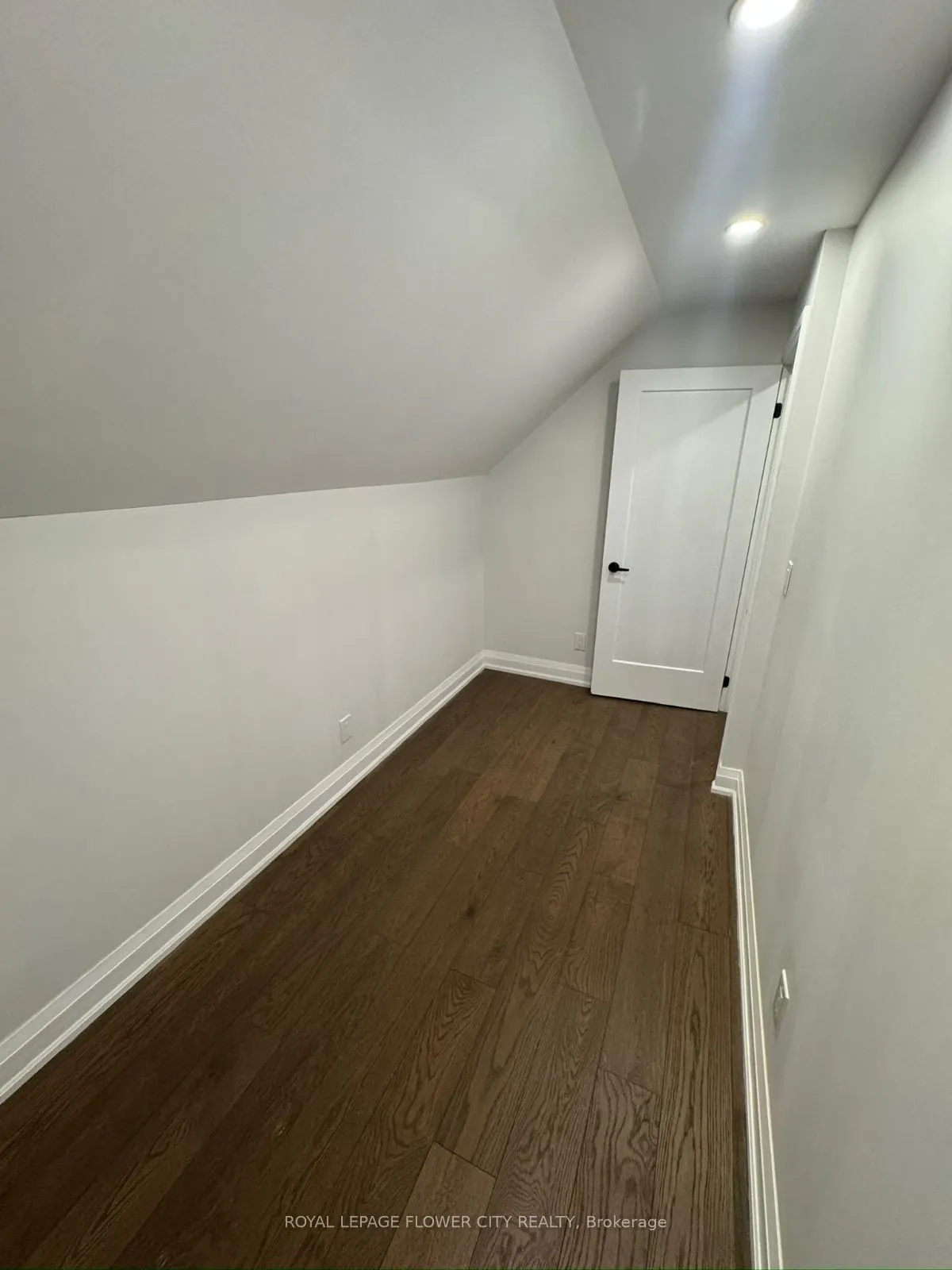 414 Perth Avenue ##Upper