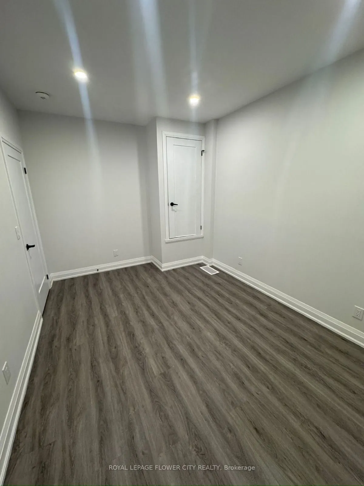 414 Perth Avenue ##Upper