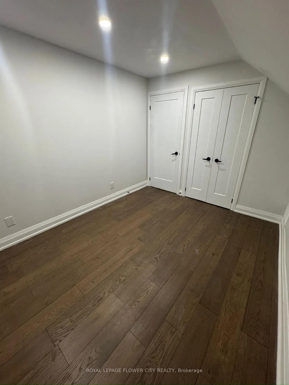 414 Perth Avenue ##Upper