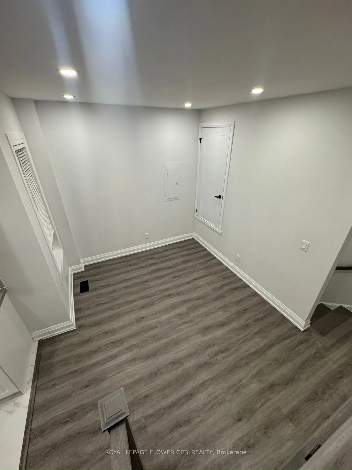 414 Perth Avenue ##Upper