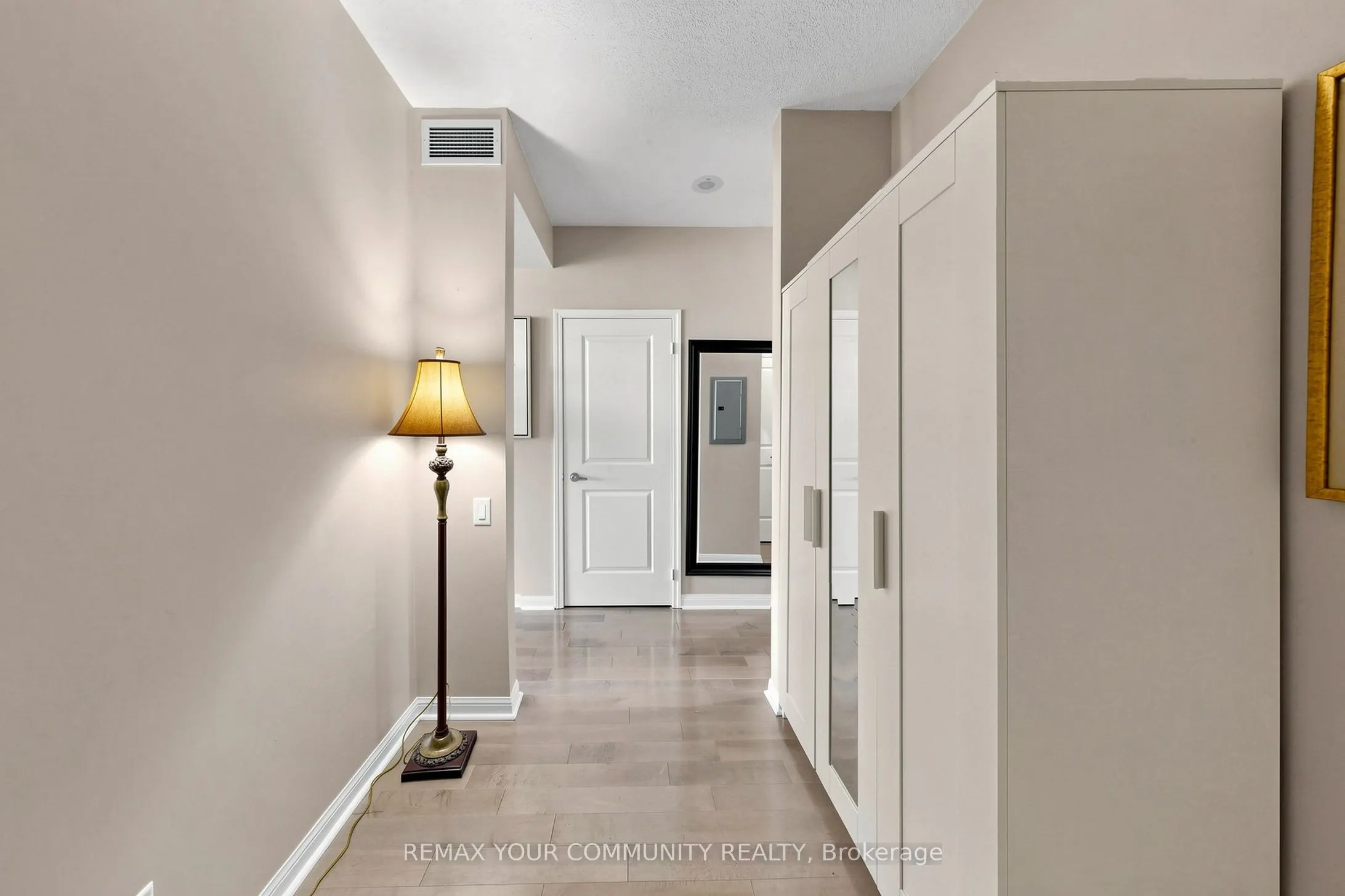 15 Windermere Avenue #1506