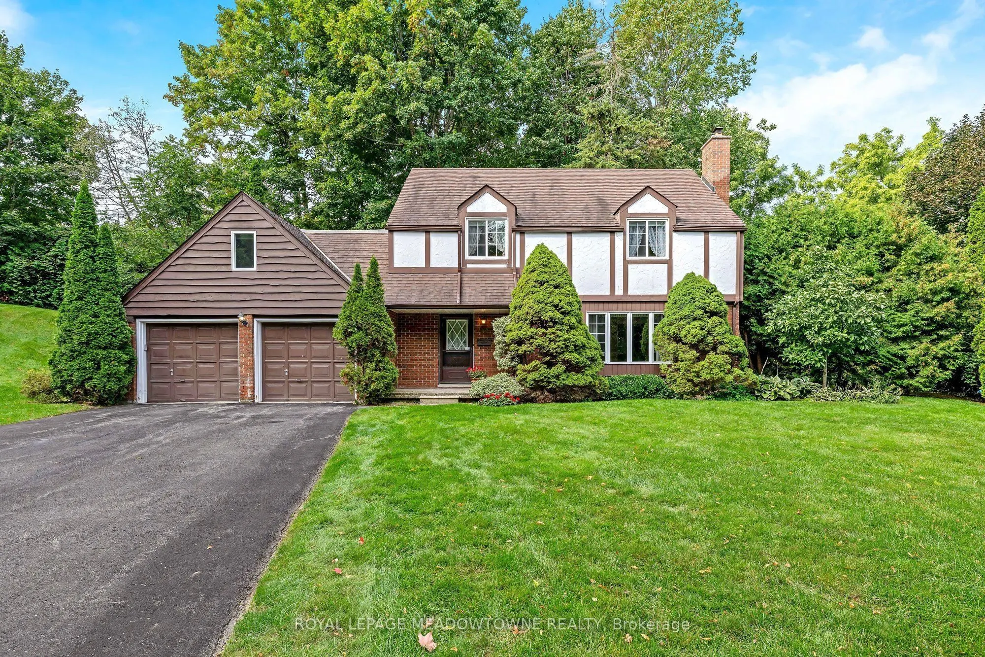 12 Mullen Place