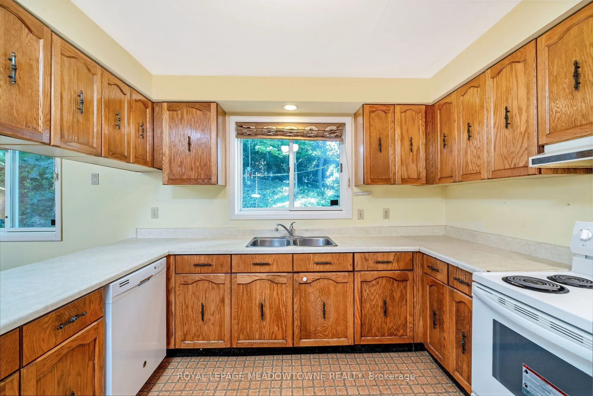 12 Mullen Place
