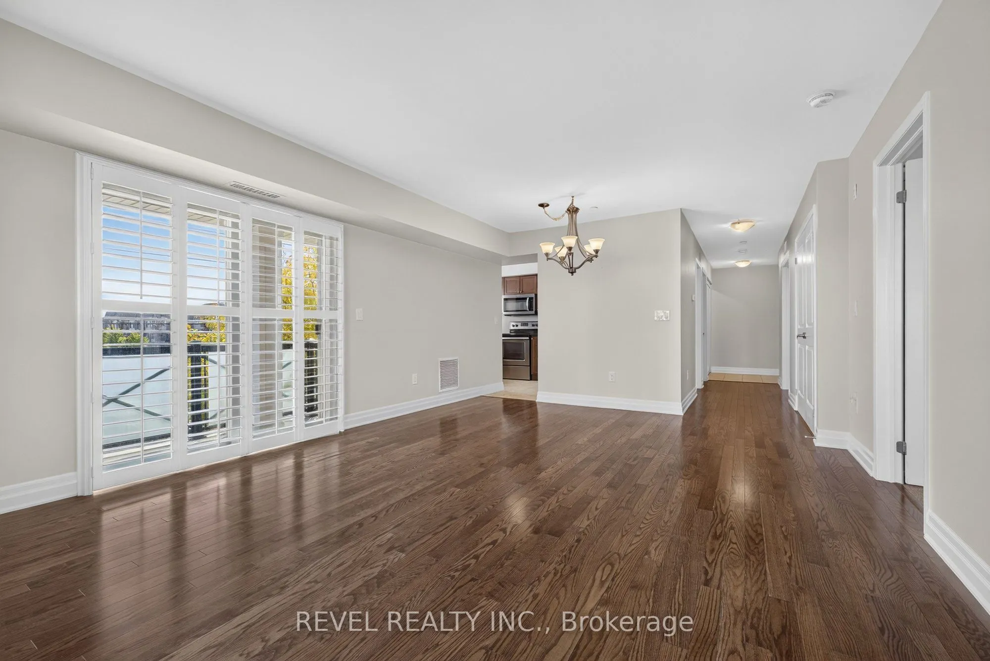 1045 Nadalin Heights #209