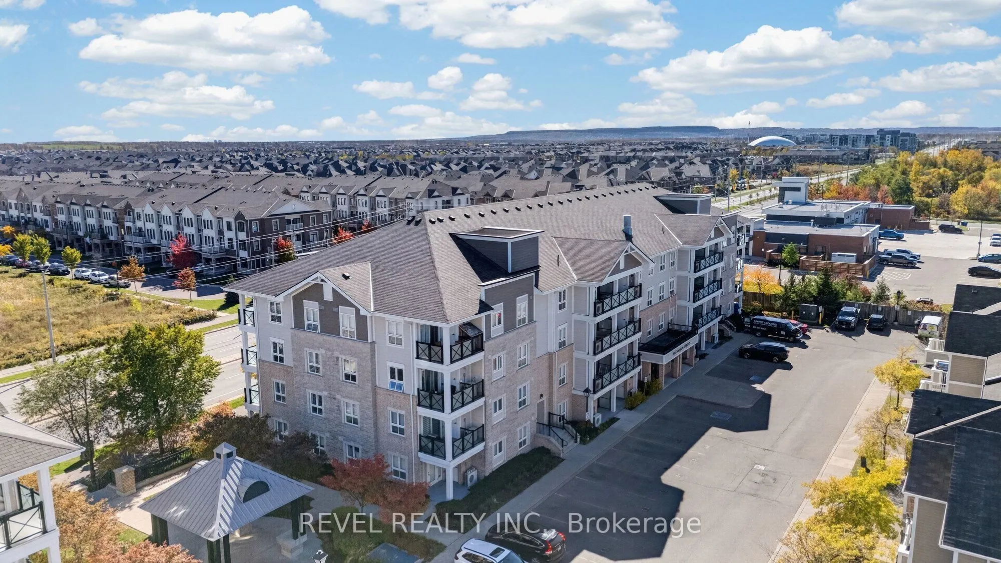 1045 Nadalin Heights #209
