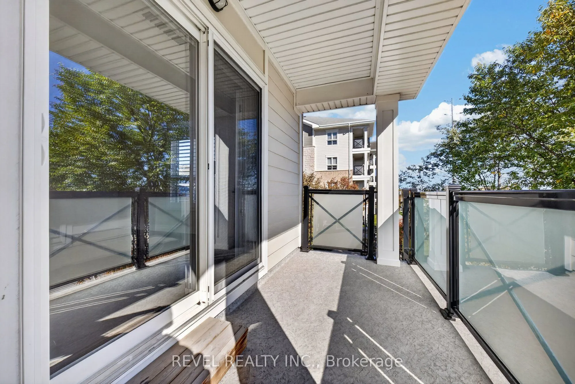 1045 Nadalin Heights #209