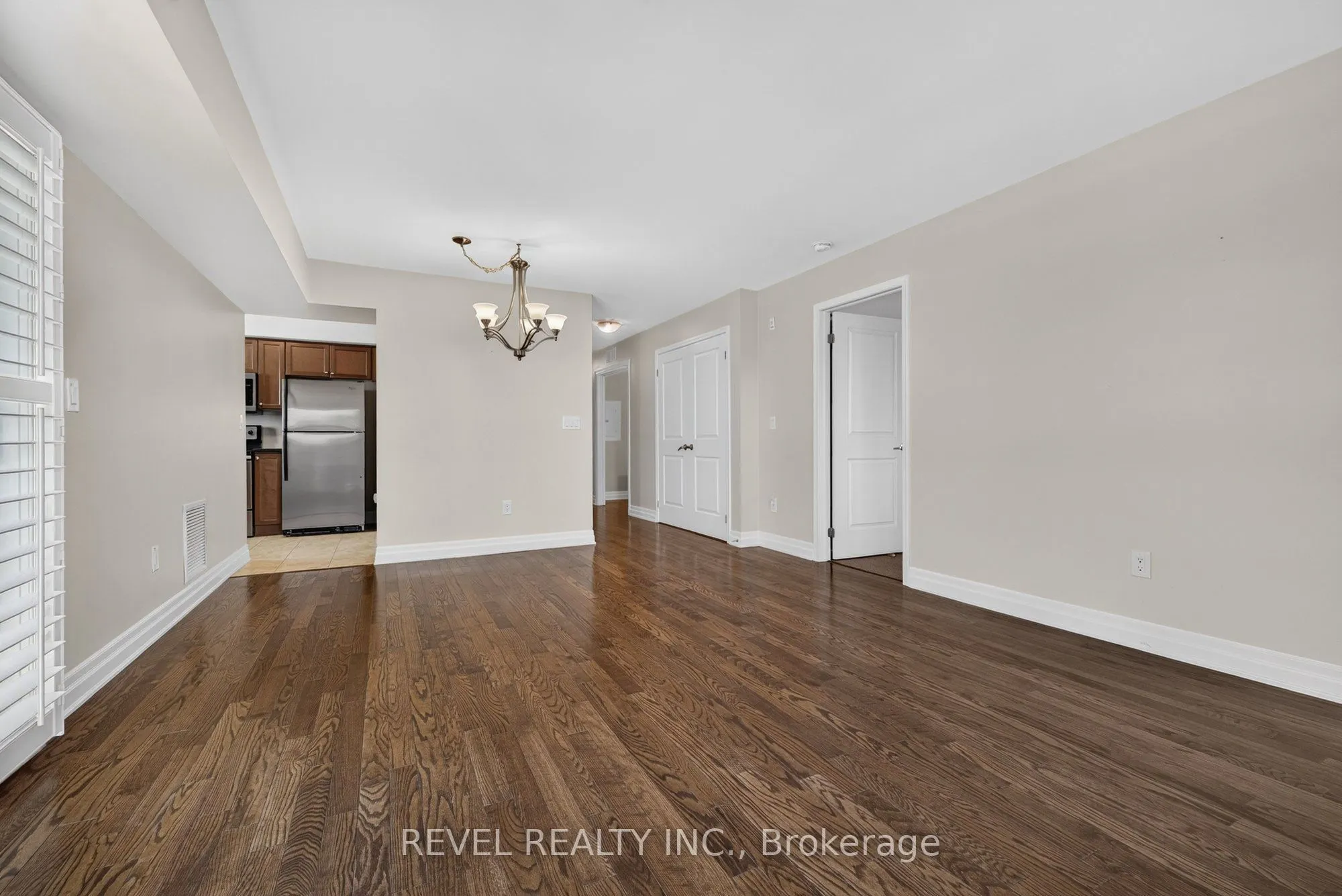1045 Nadalin Heights #209