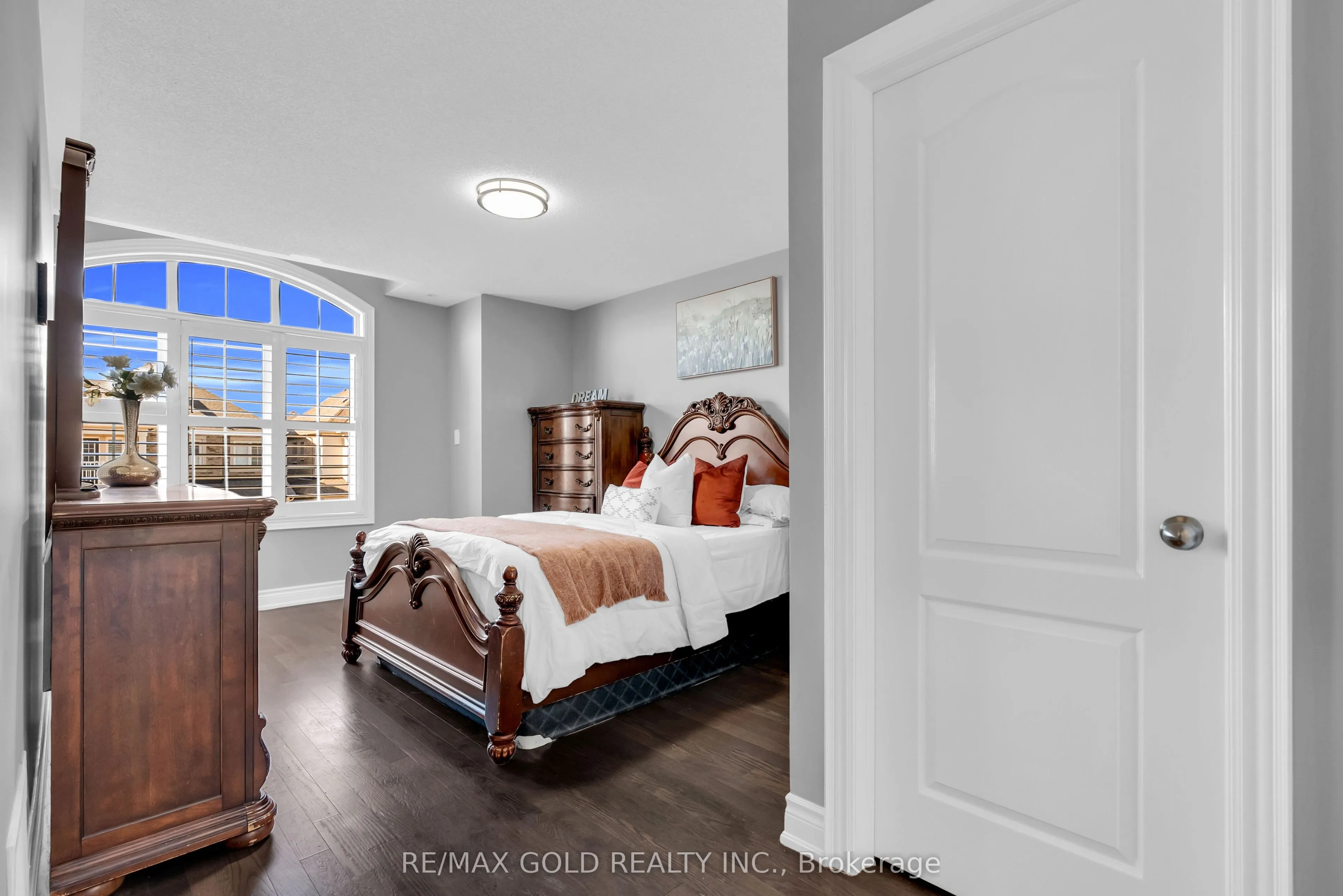 7 Vetch Street