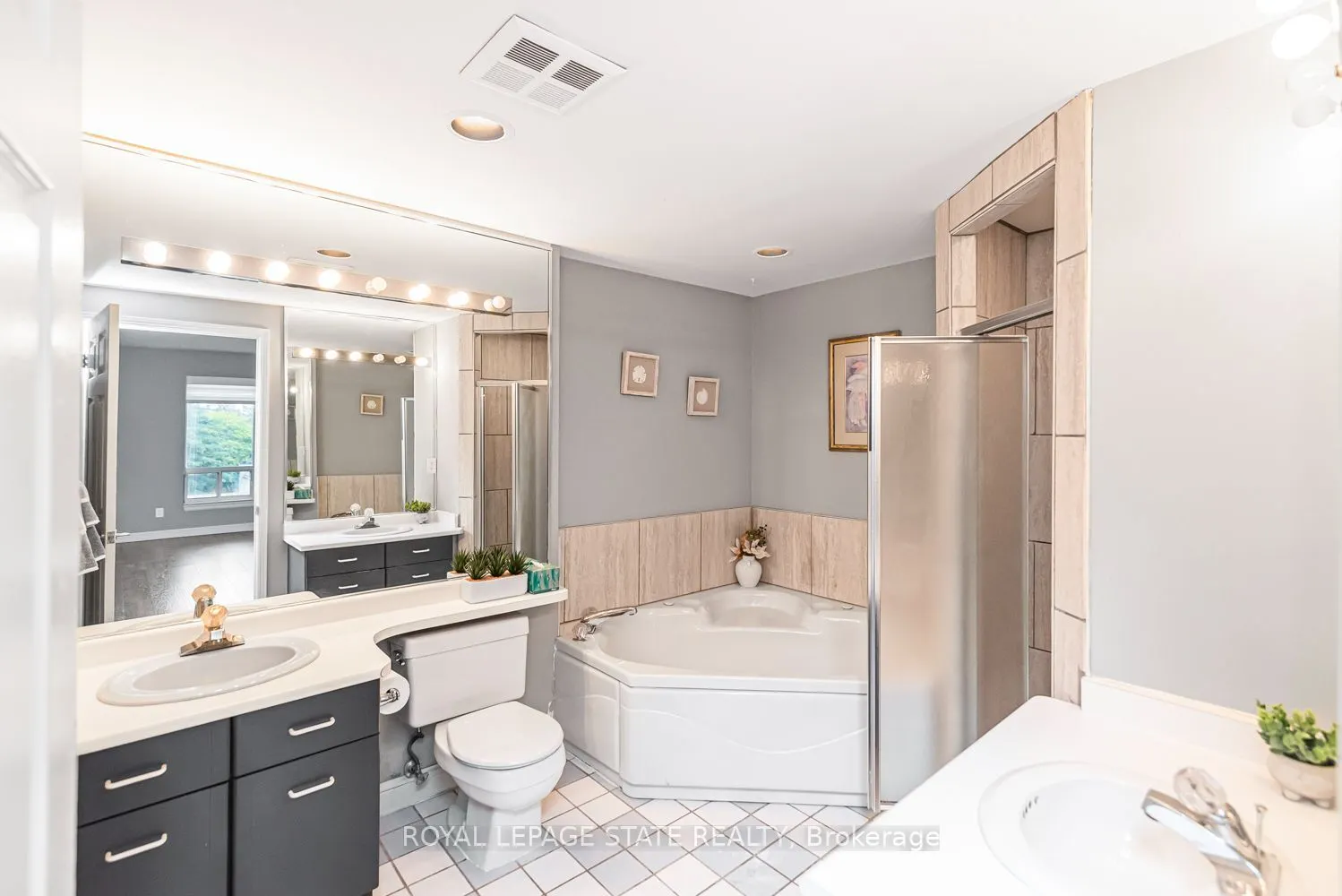 430 Pearl Street #403