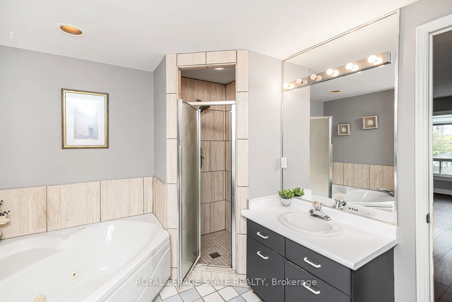 430 Pearl Street #403
