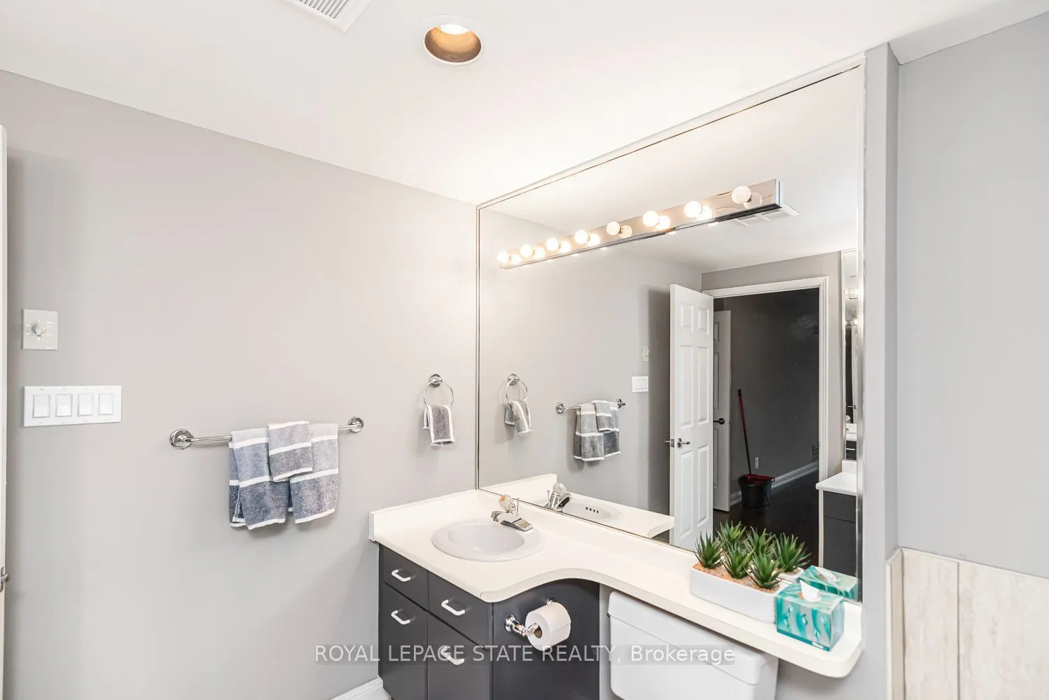 430 Pearl Street #403