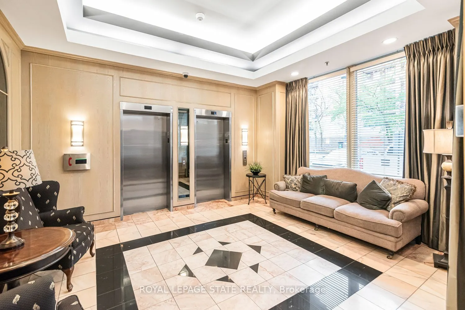 430 Pearl Street #403