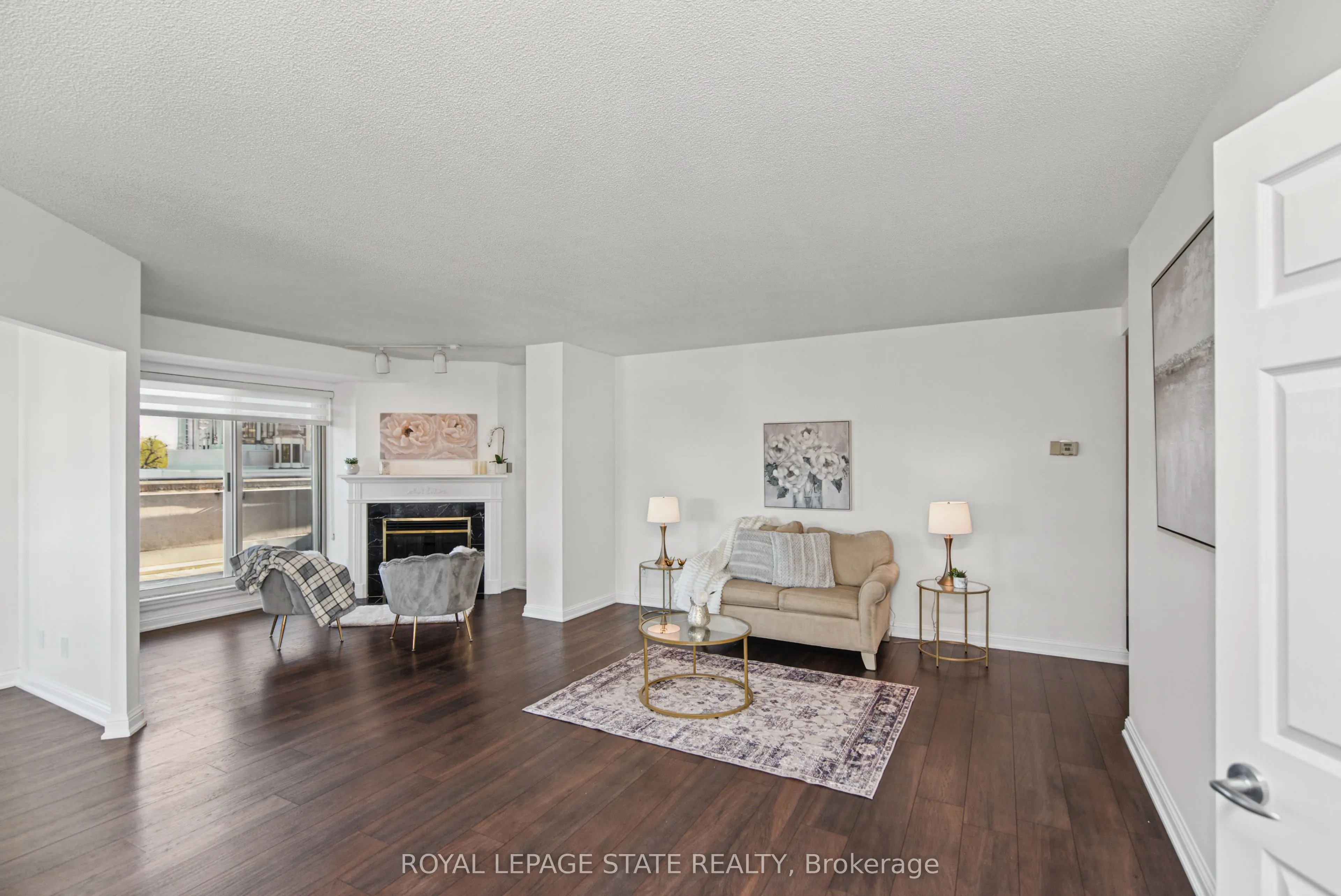 430 Pearl Street #403