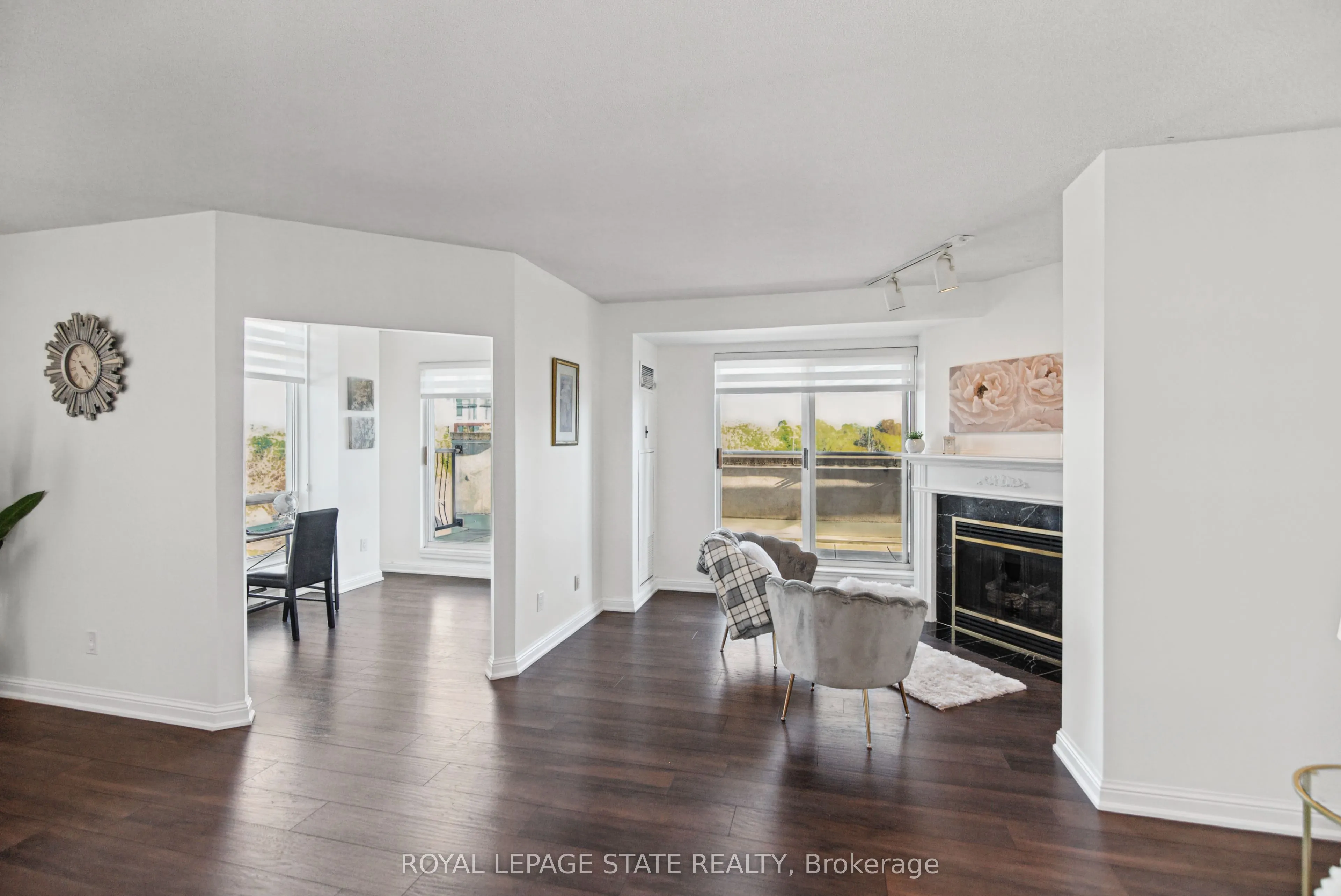 430 Pearl Street #403