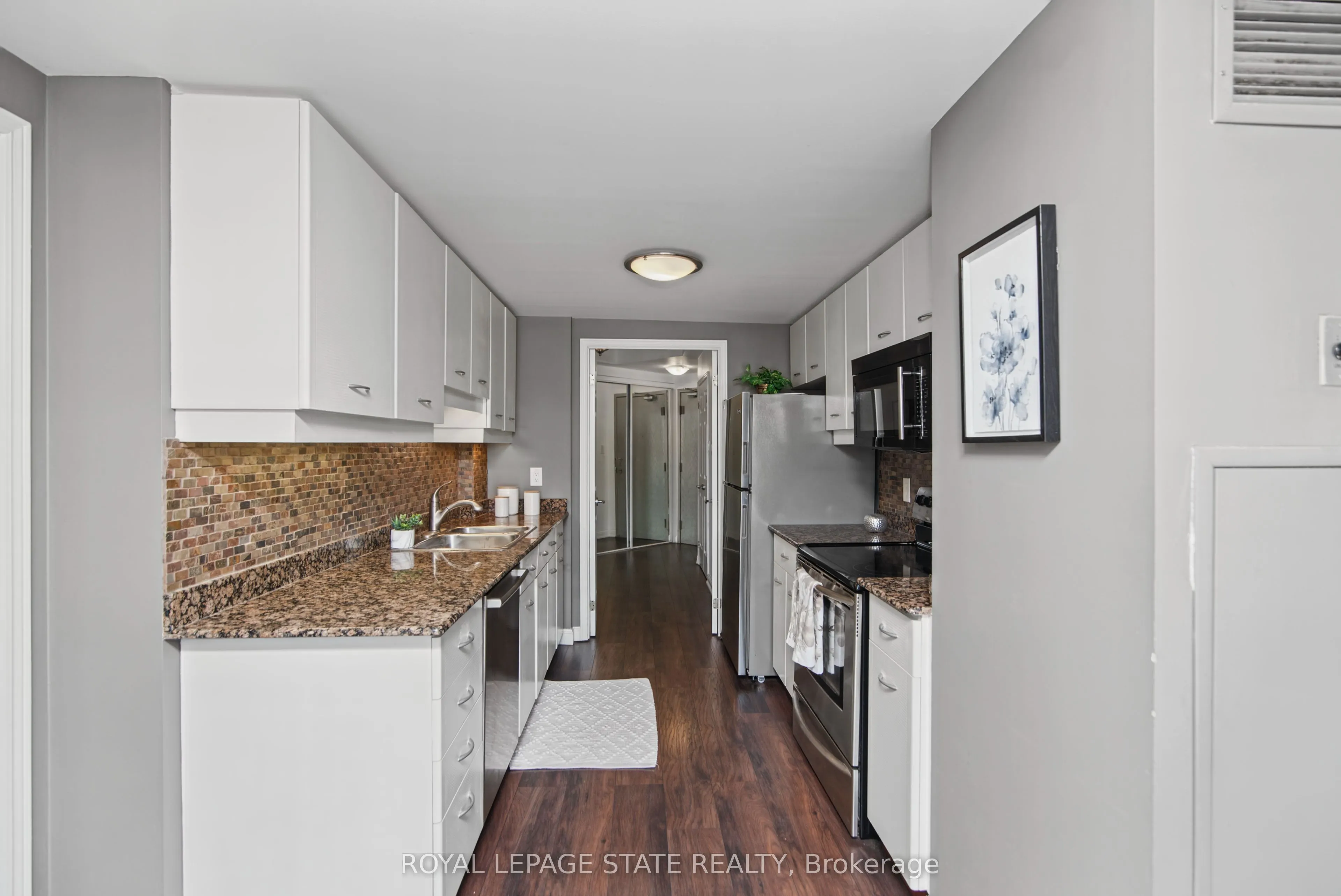 430 Pearl Street #403