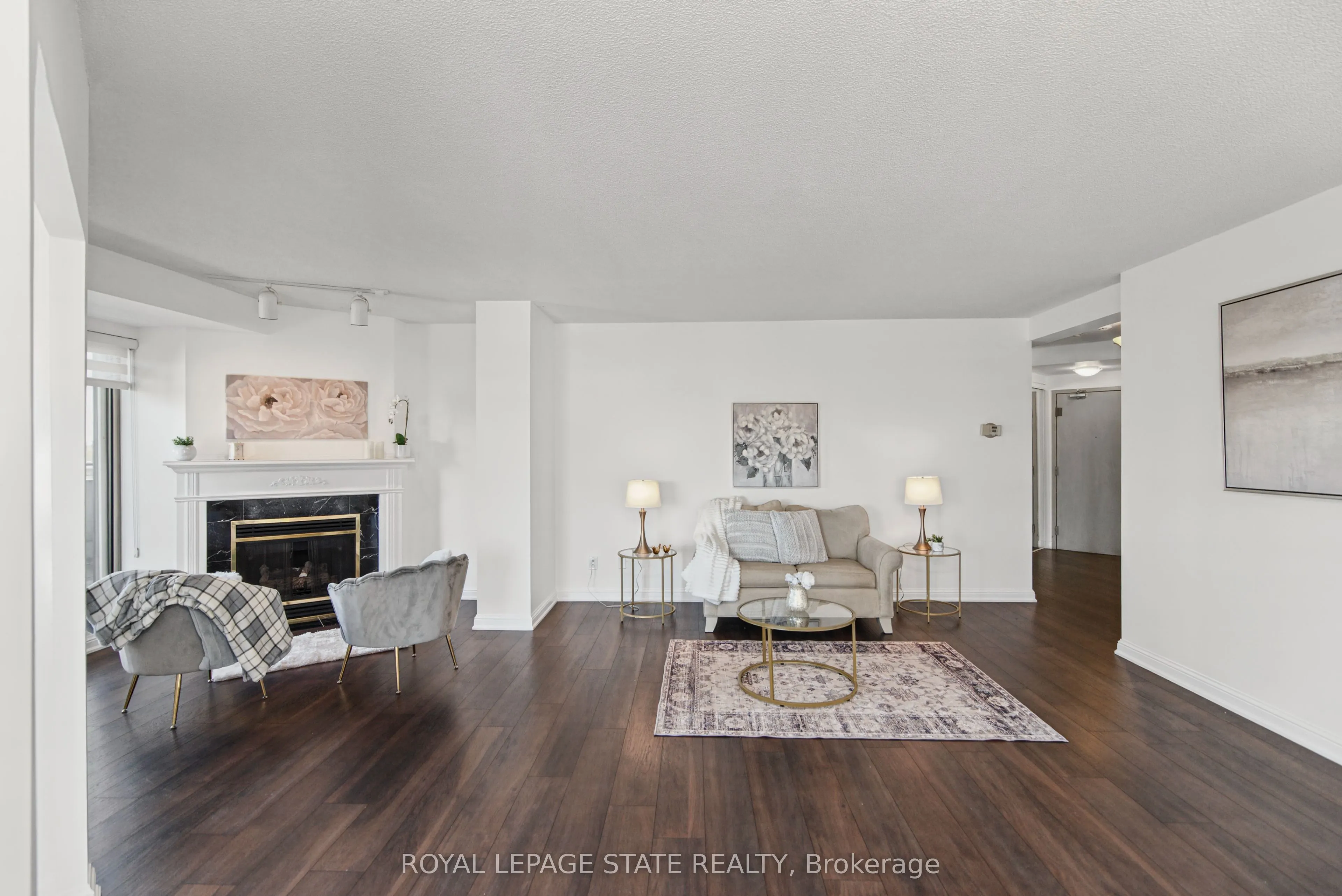 430 Pearl Street #403