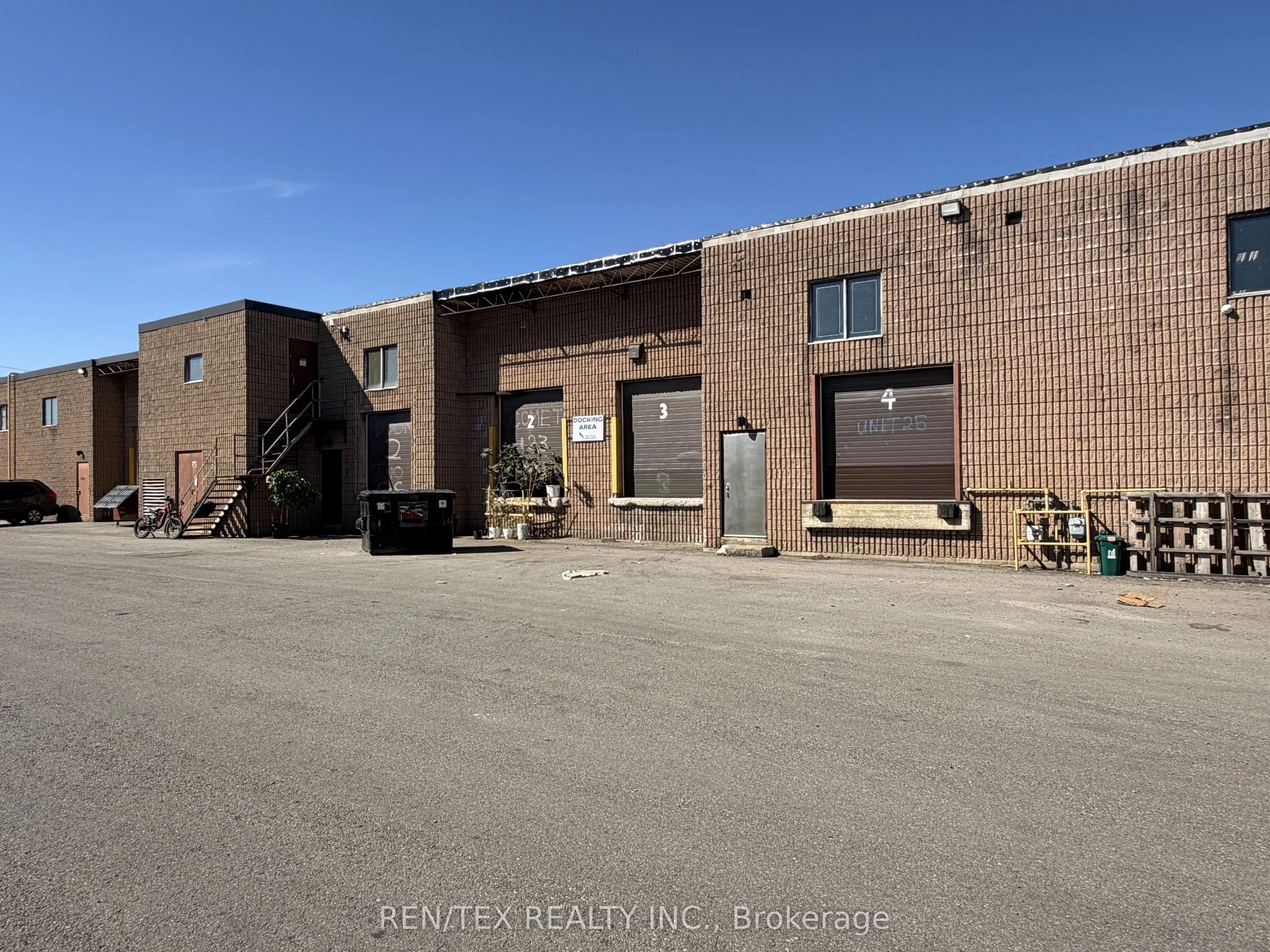 14 Strathearn Avenue #23-25